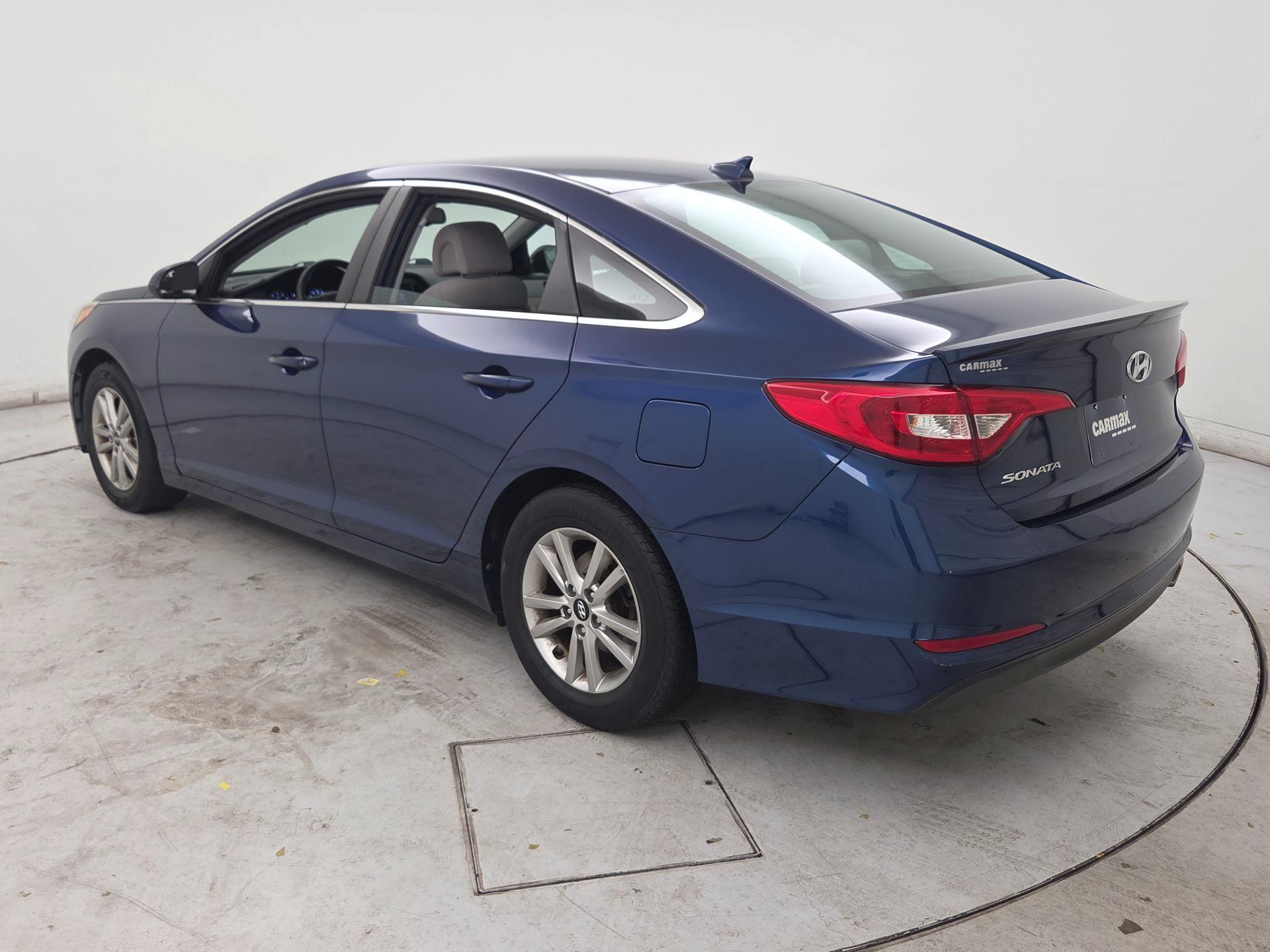 Thumbnail: 2017 Hyundai Sonata - 7