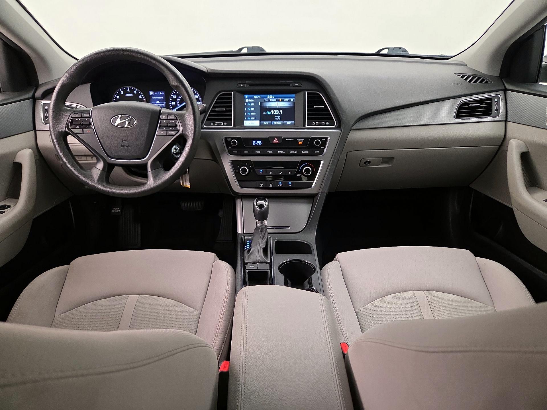 Thumbnail: 2017 Hyundai Sonata - 8