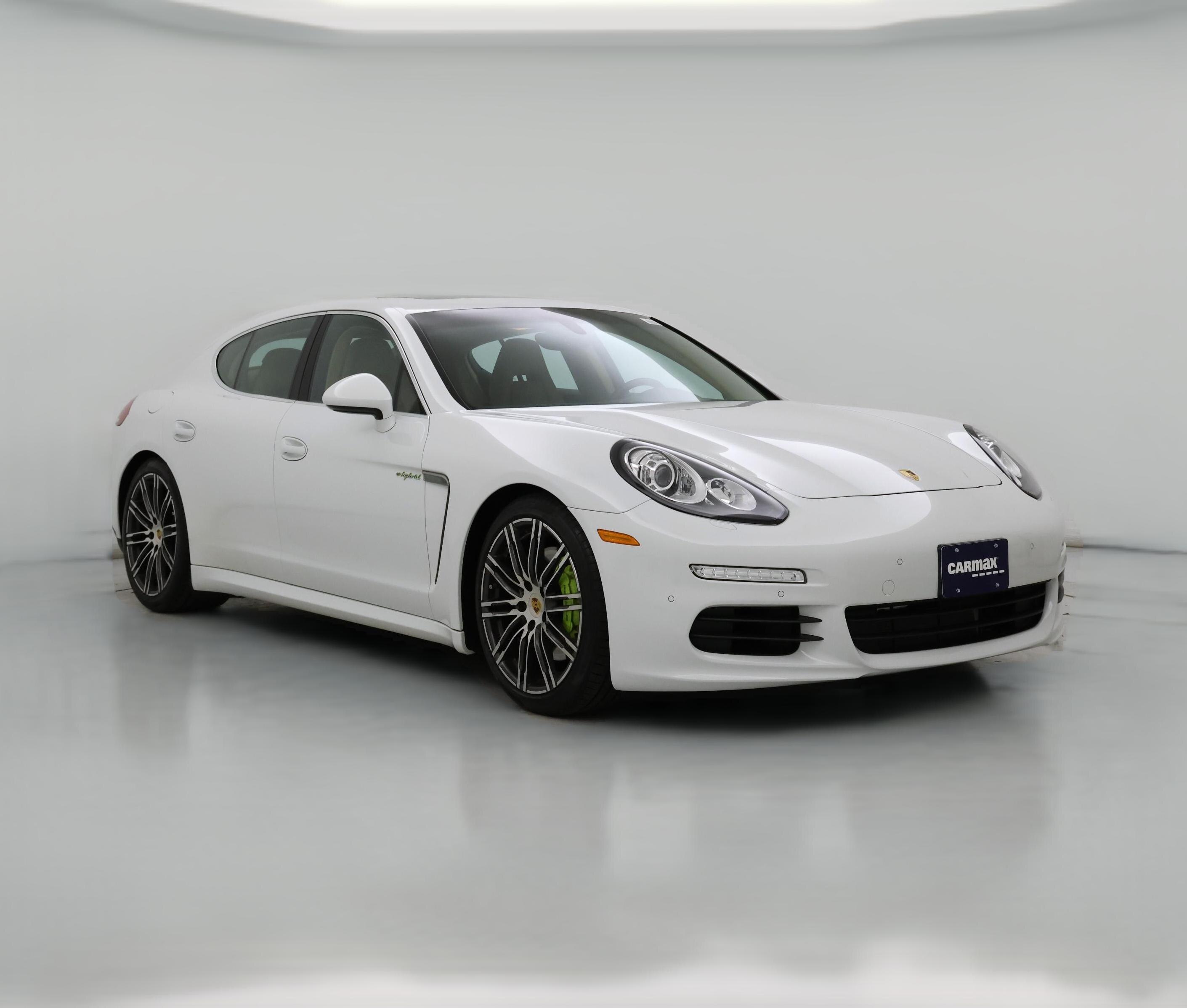Thumbnail: 2015 Porsche Panamera - 1
