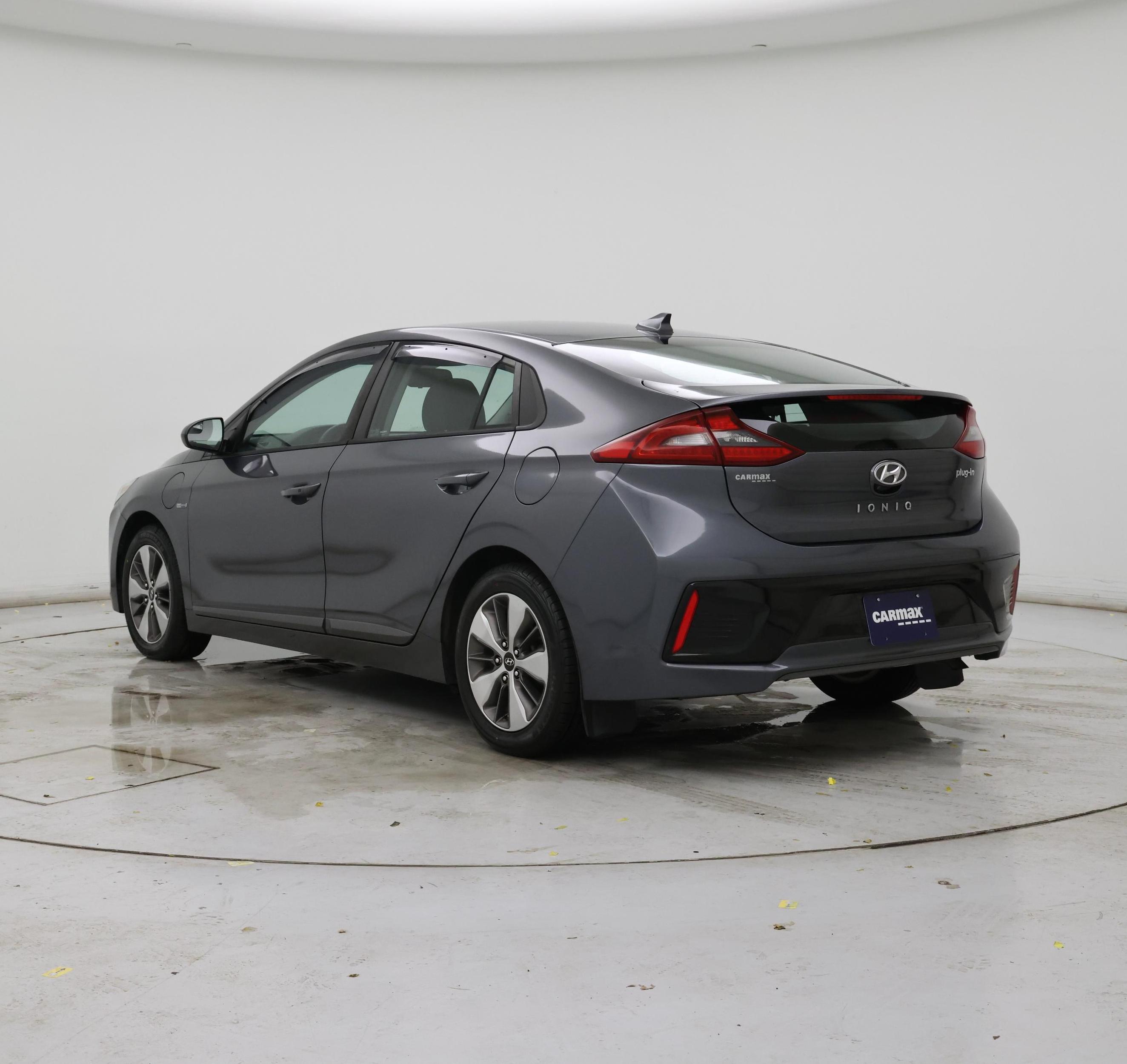 Thumbnail: 2019 Hyundai Ioniq - 2