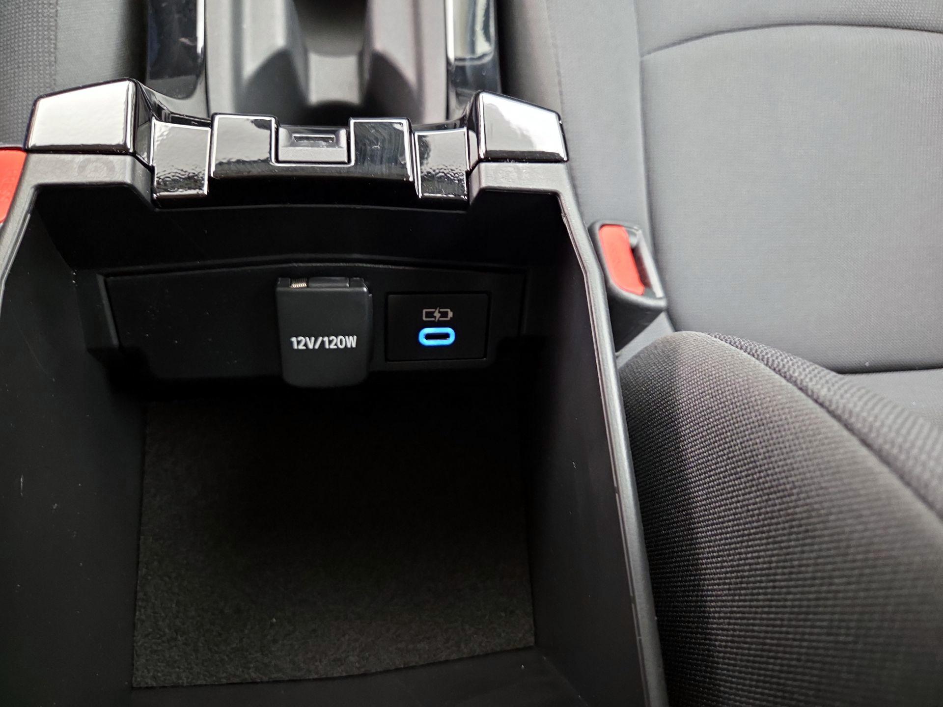 Thumbnail: 2022 Toyota Corolla - 16