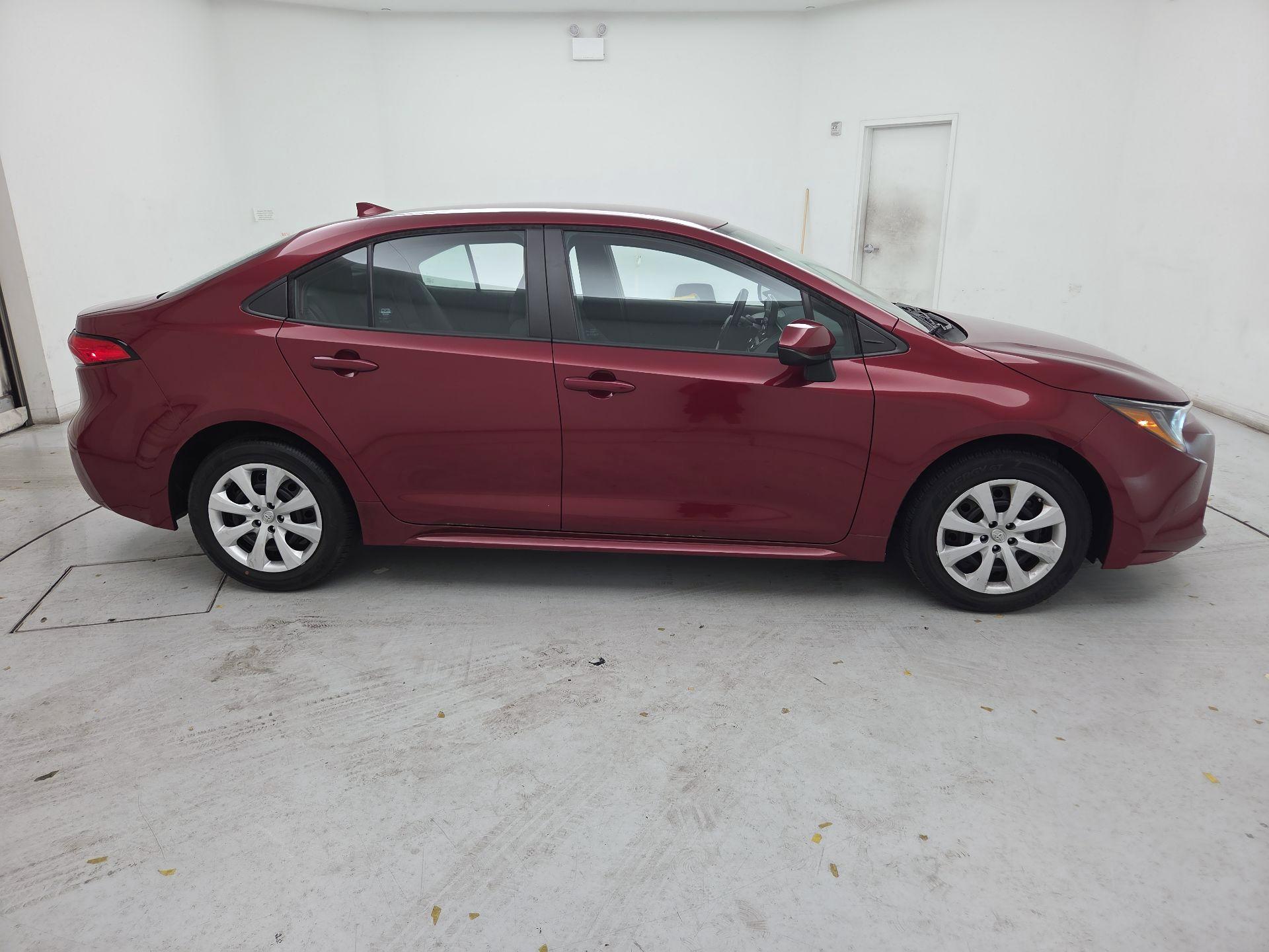 Thumbnail: 2022 Toyota Corolla - 4