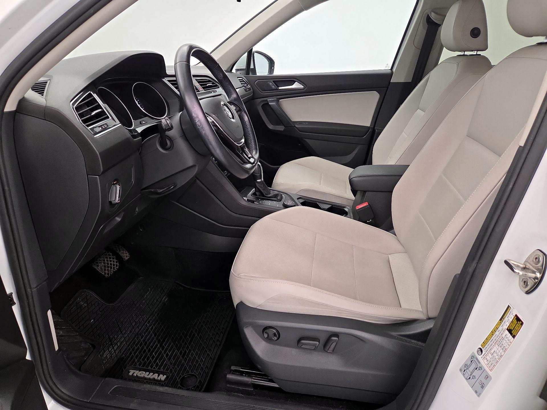 Thumbnail: 2019 Volkswagen Tiguan - 11