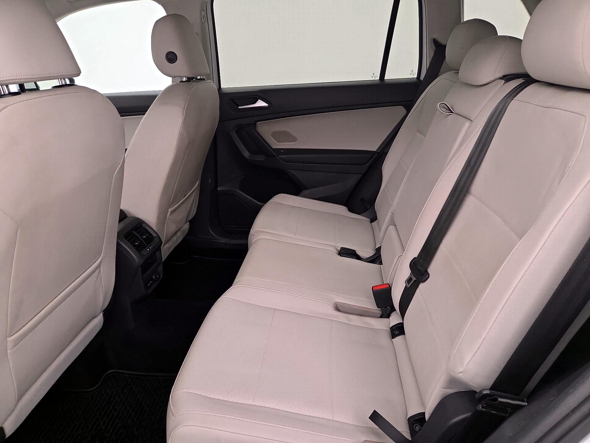 Thumbnail: 2019 Volkswagen Tiguan - 19
