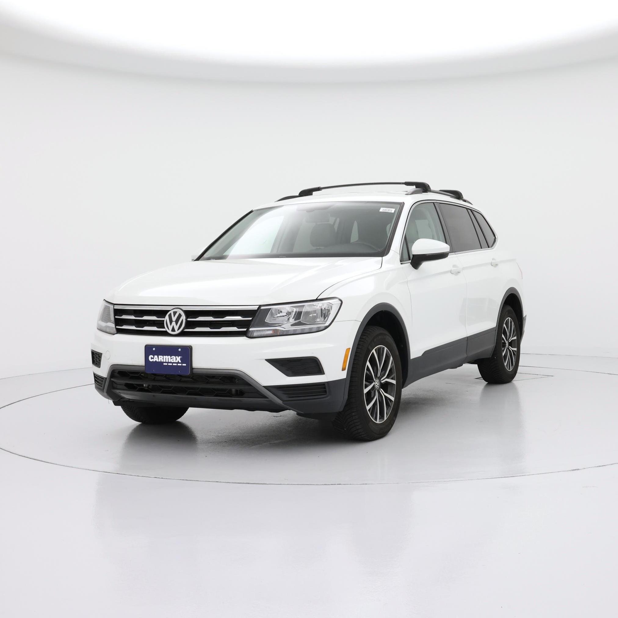 Thumbnail: 2019 Volkswagen Tiguan - 4