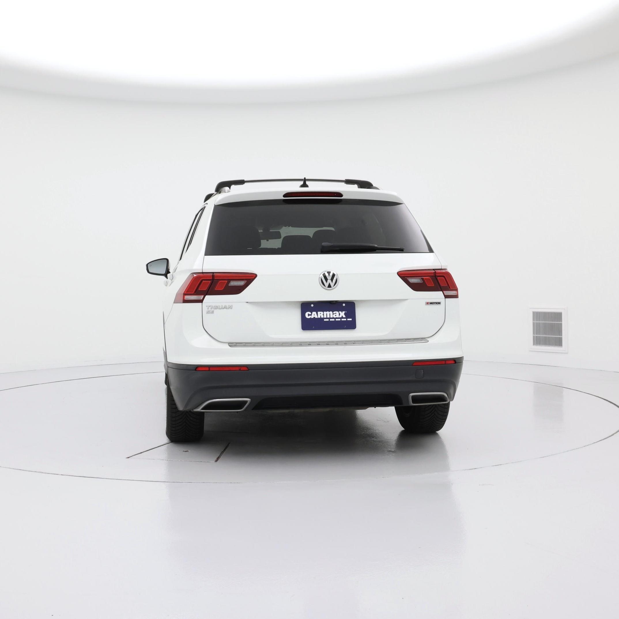 Thumbnail: 2019 Volkswagen Tiguan - 6