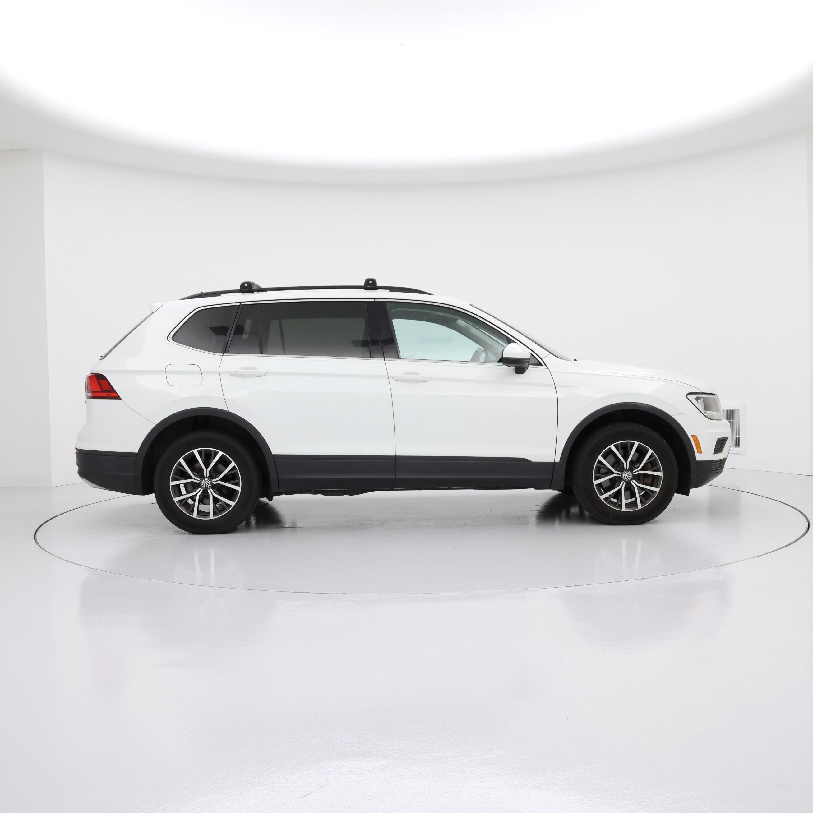 Thumbnail: 2019 Volkswagen Tiguan - 7