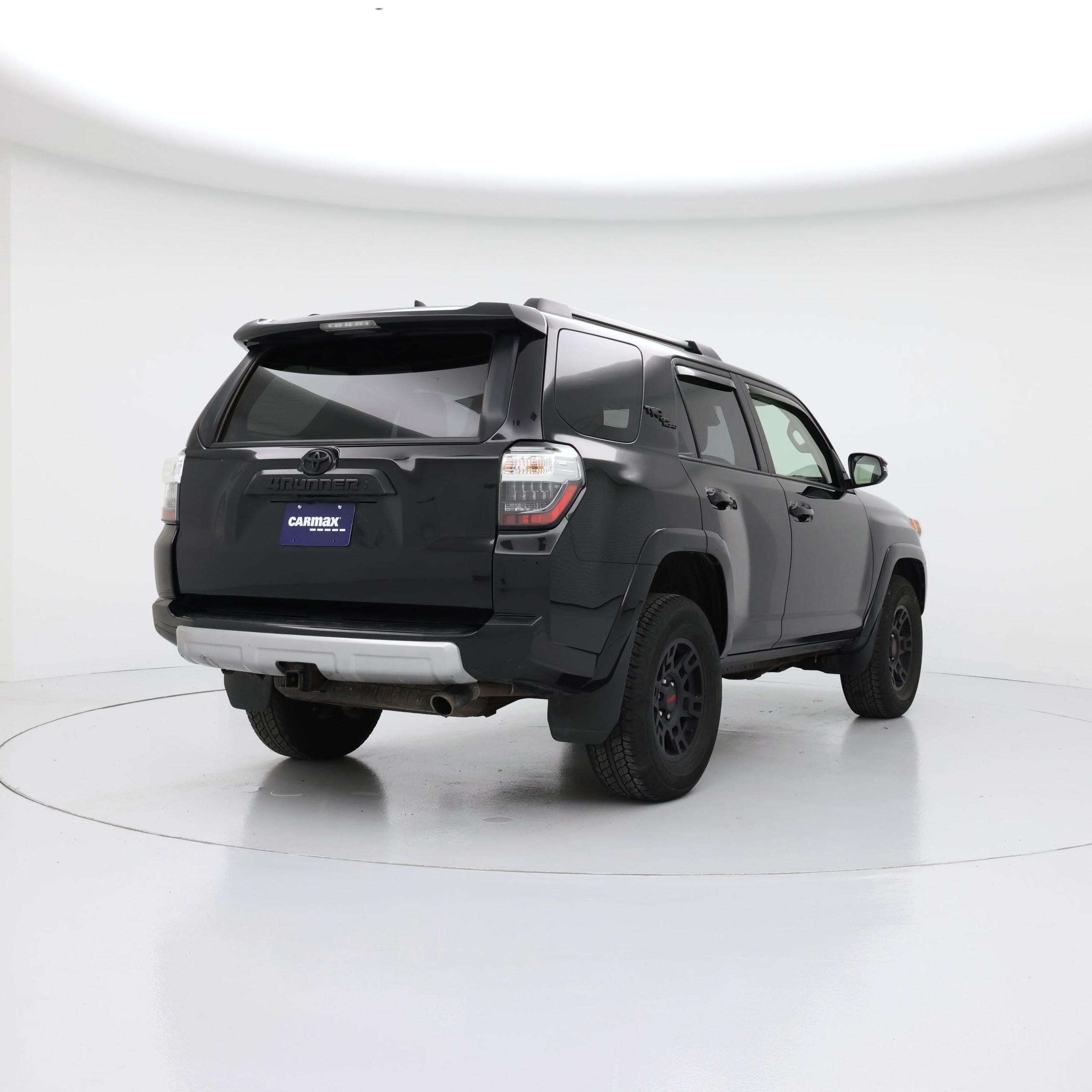Thumbnail: 2023 Toyota 4Runner - 8