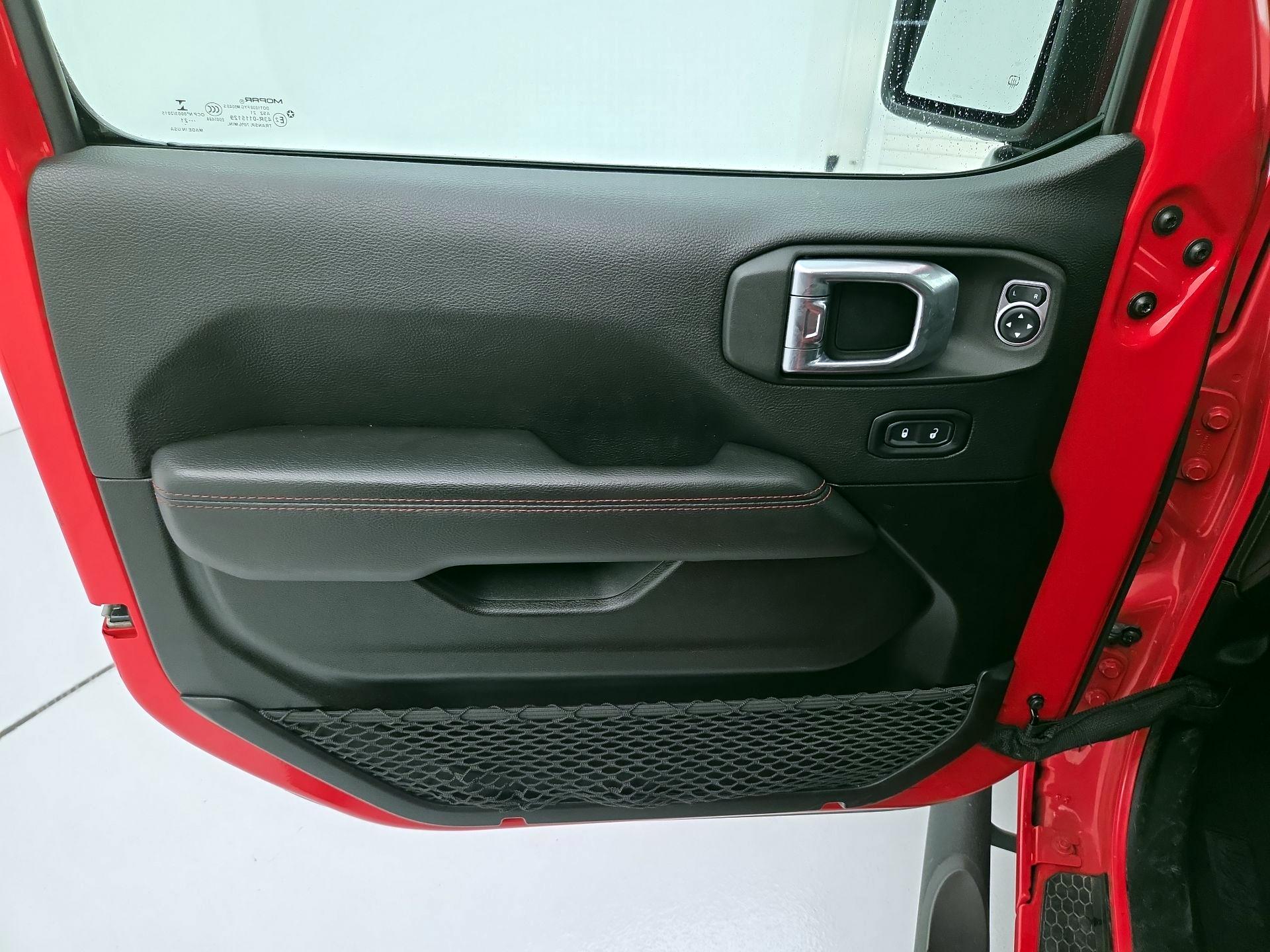 Thumbnail: 2021 Jeep Wrangler - 12