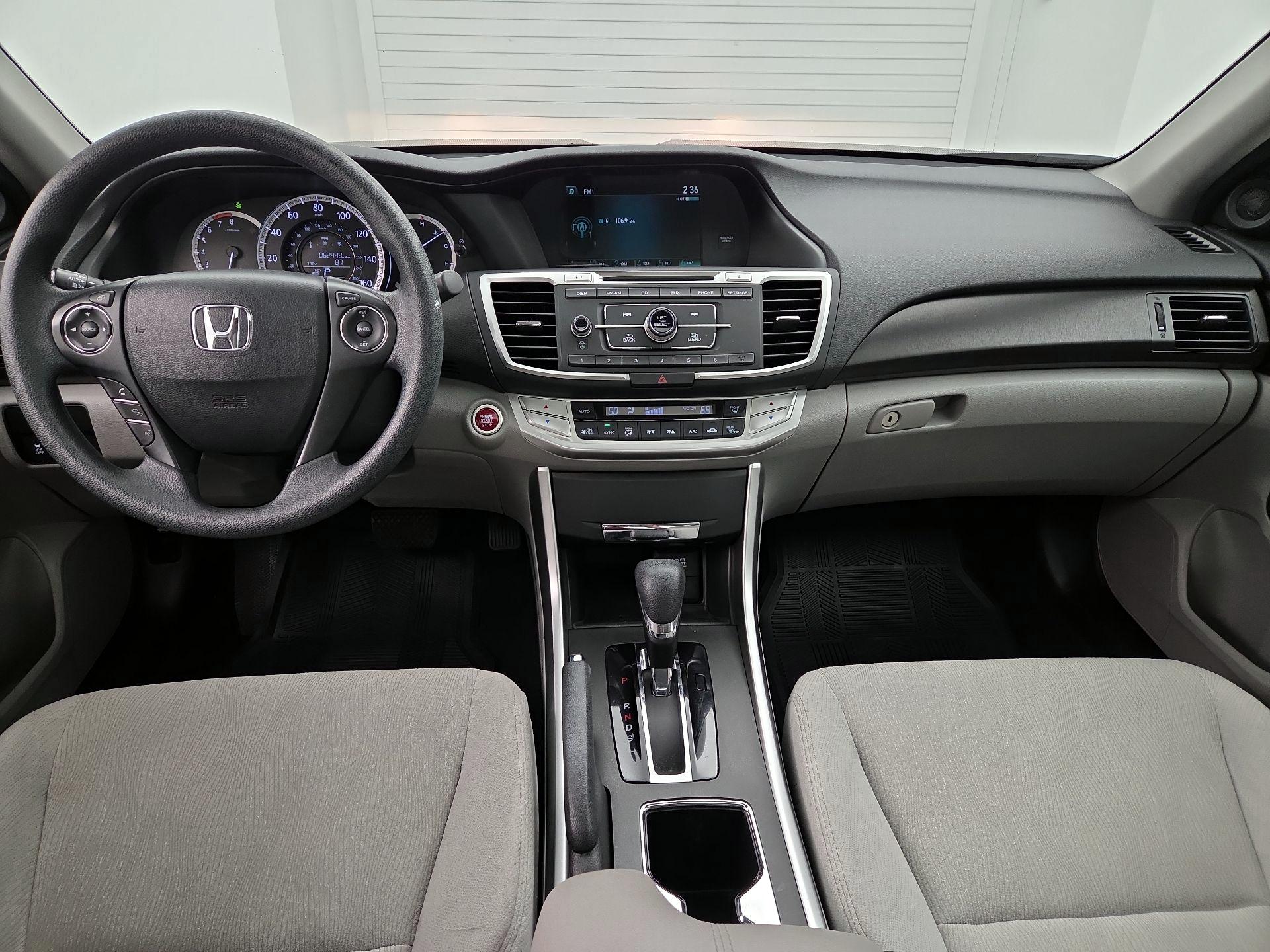 Thumbnail: 2015 Honda Accord - 9