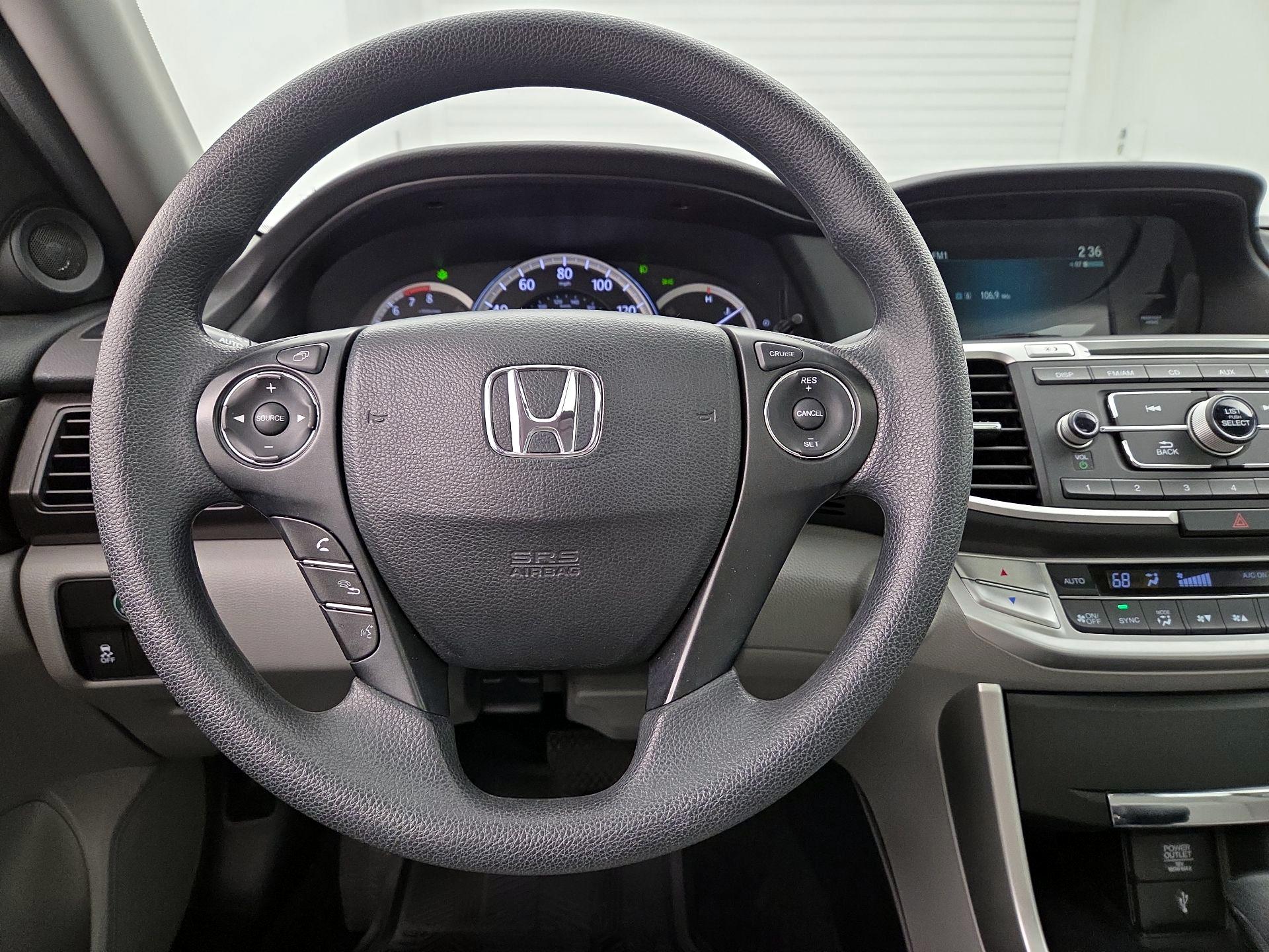 Thumbnail: 2015 Honda Accord - 10