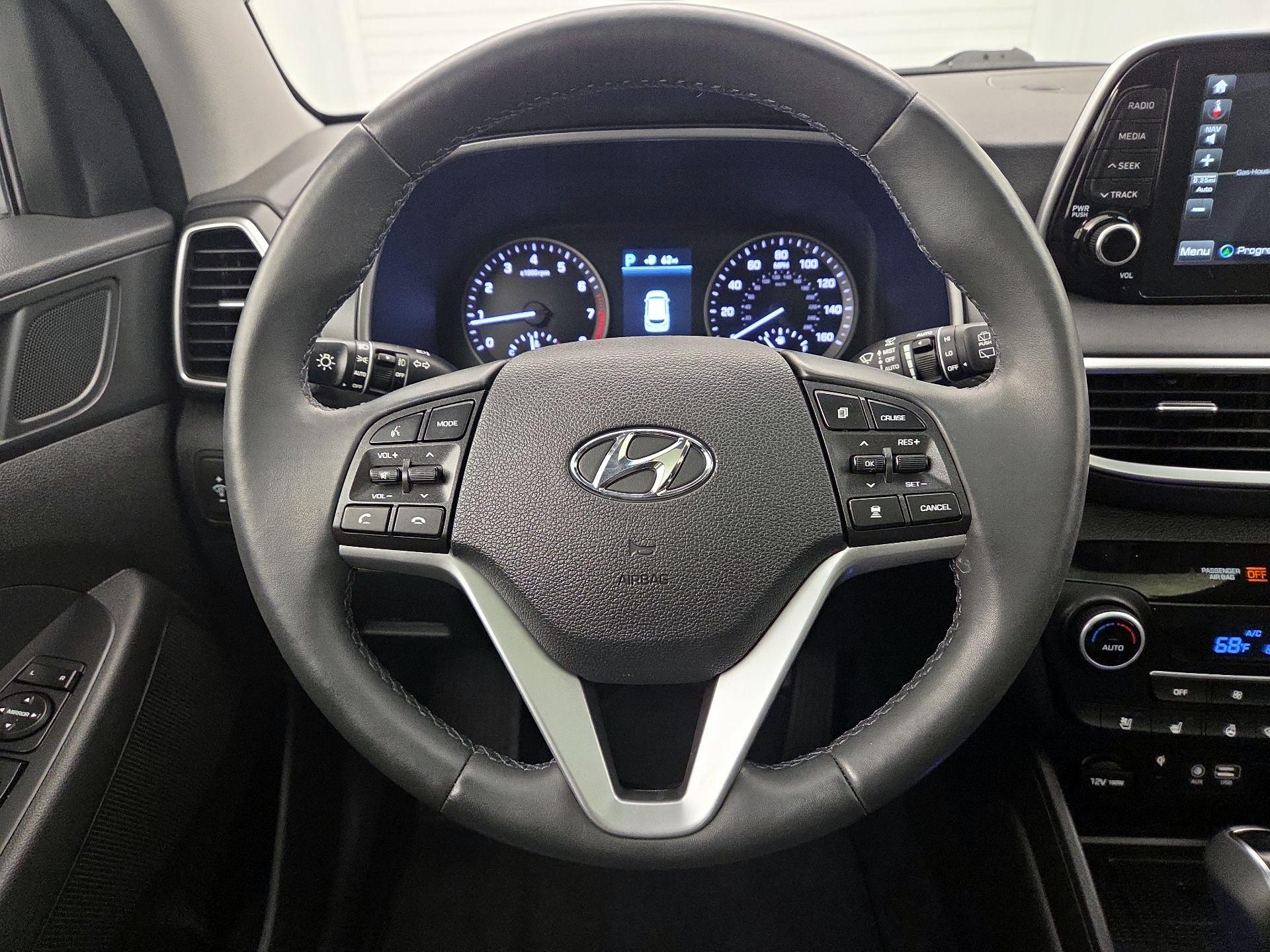 Thumbnail: 2020 Hyundai Tucson - 10