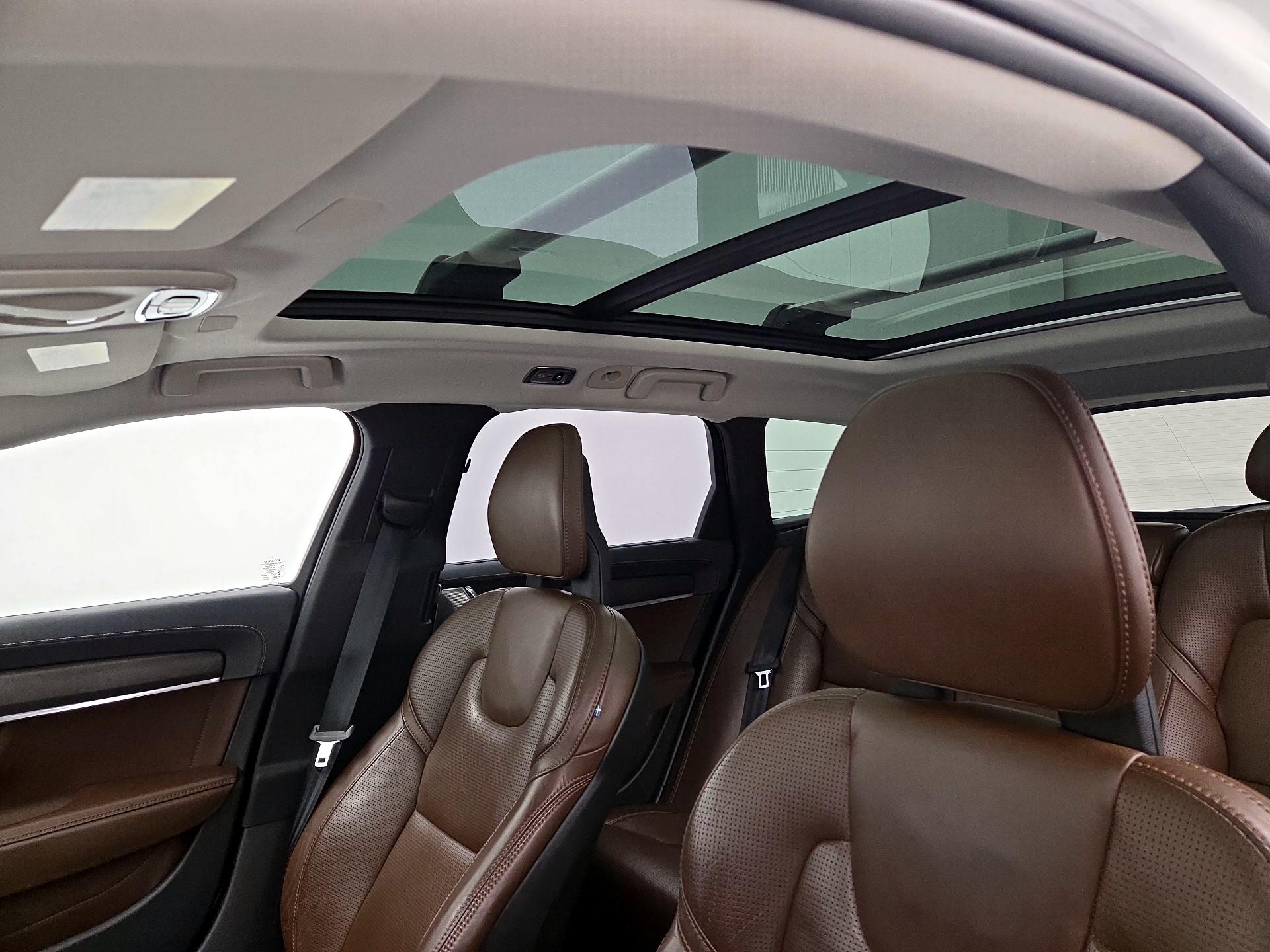 Thumbnail: 2018 Volvo V90 - 20