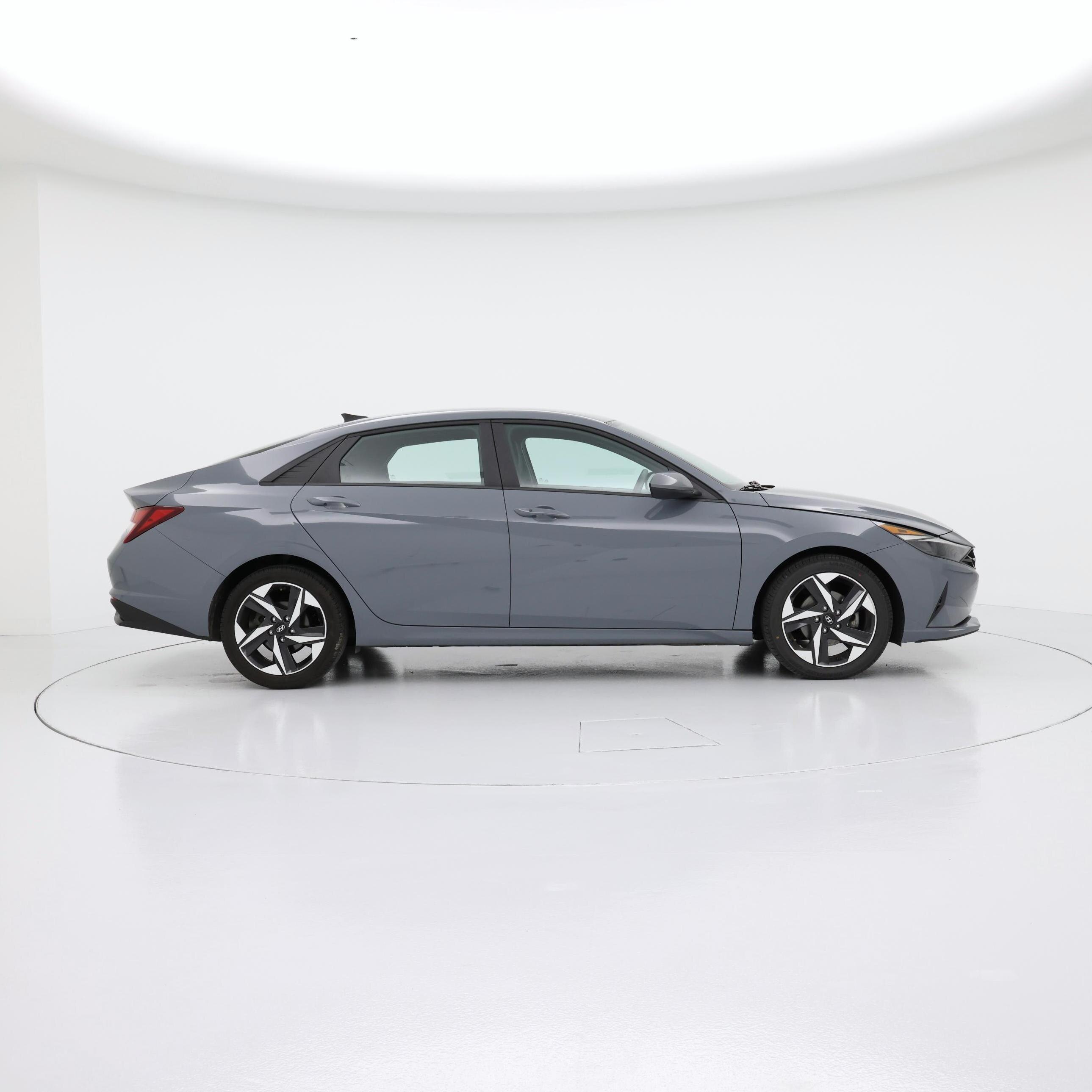 Thumbnail: 2023 Hyundai Elantra - 7