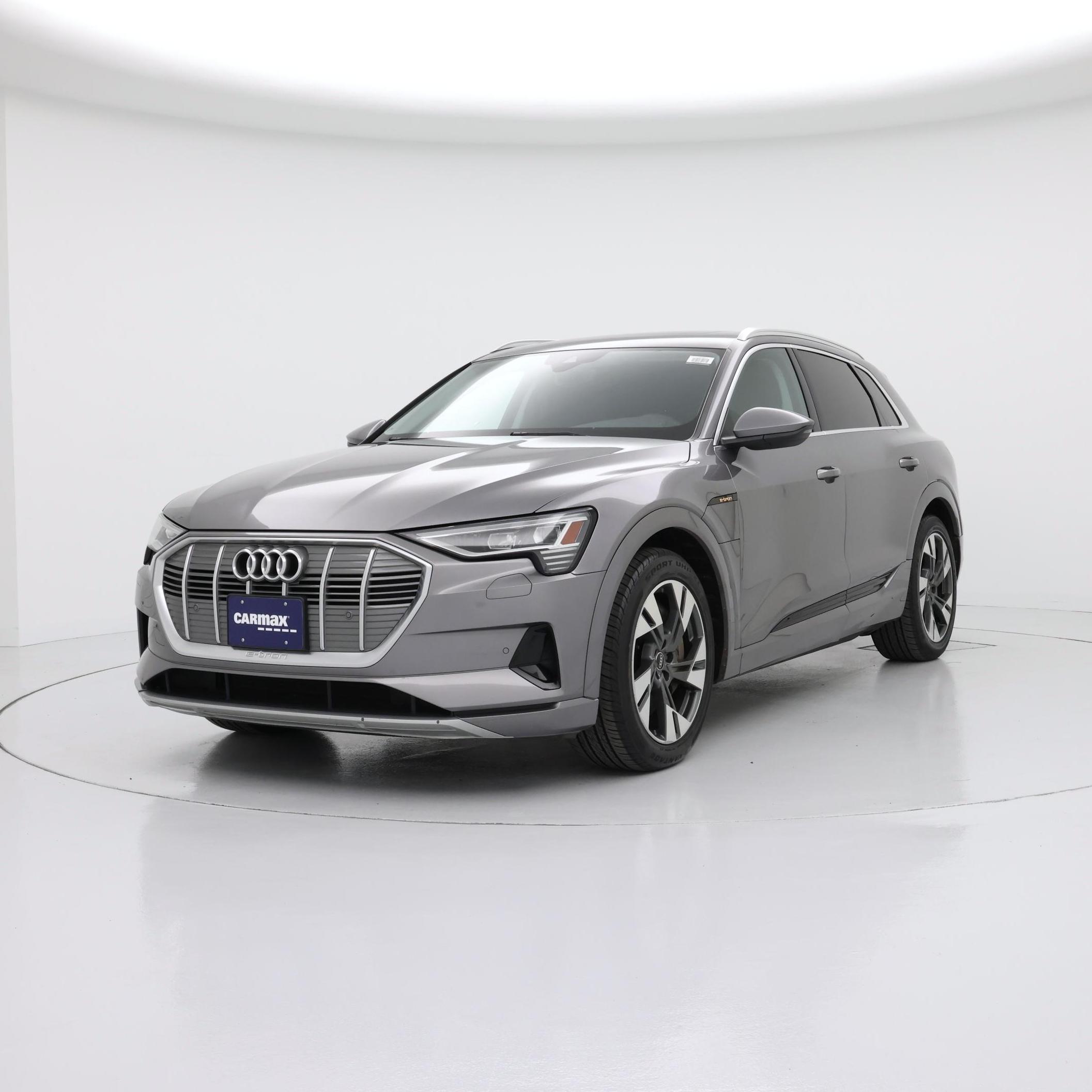 Thumbnail: 2021 Audi e-tron - 4