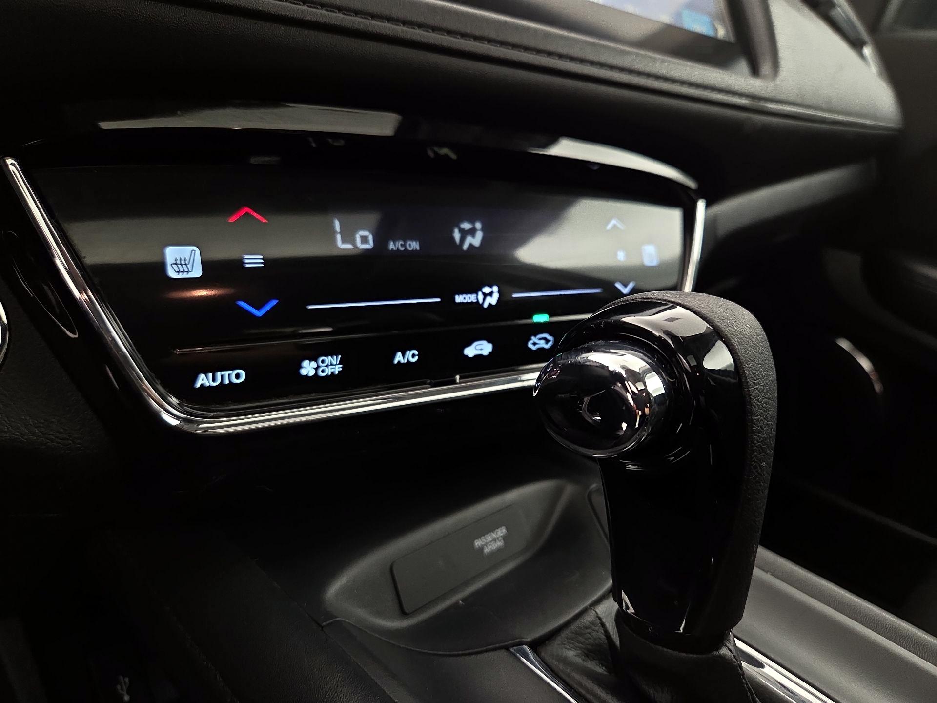 Thumbnail: 2016 Honda HR-V - 16