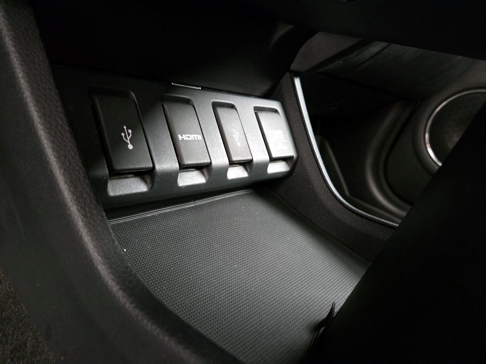 Thumbnail: 2016 Honda HR-V - 18