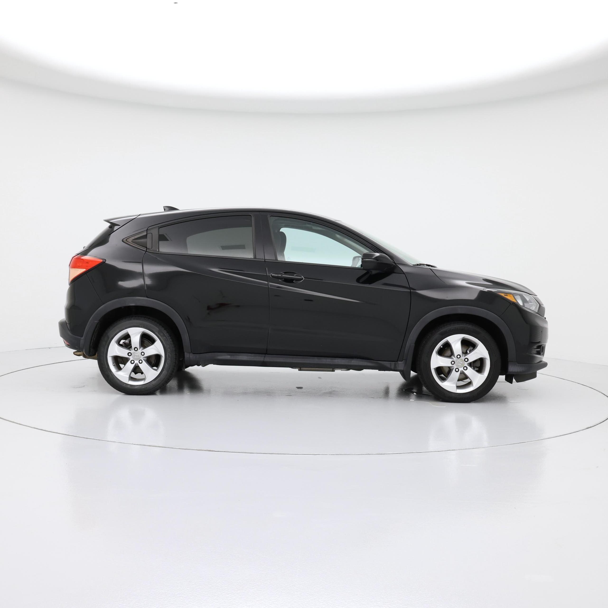 Thumbnail: 2016 Honda HR-V - 7