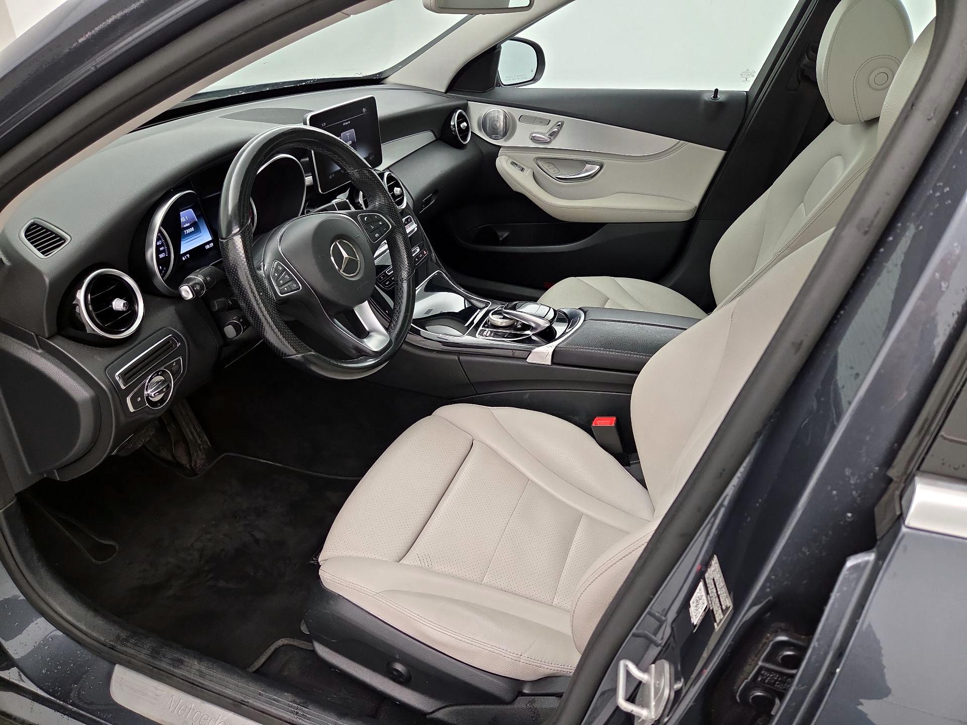 Thumbnail: 2015 Mercedes-Benz C-Class - 11