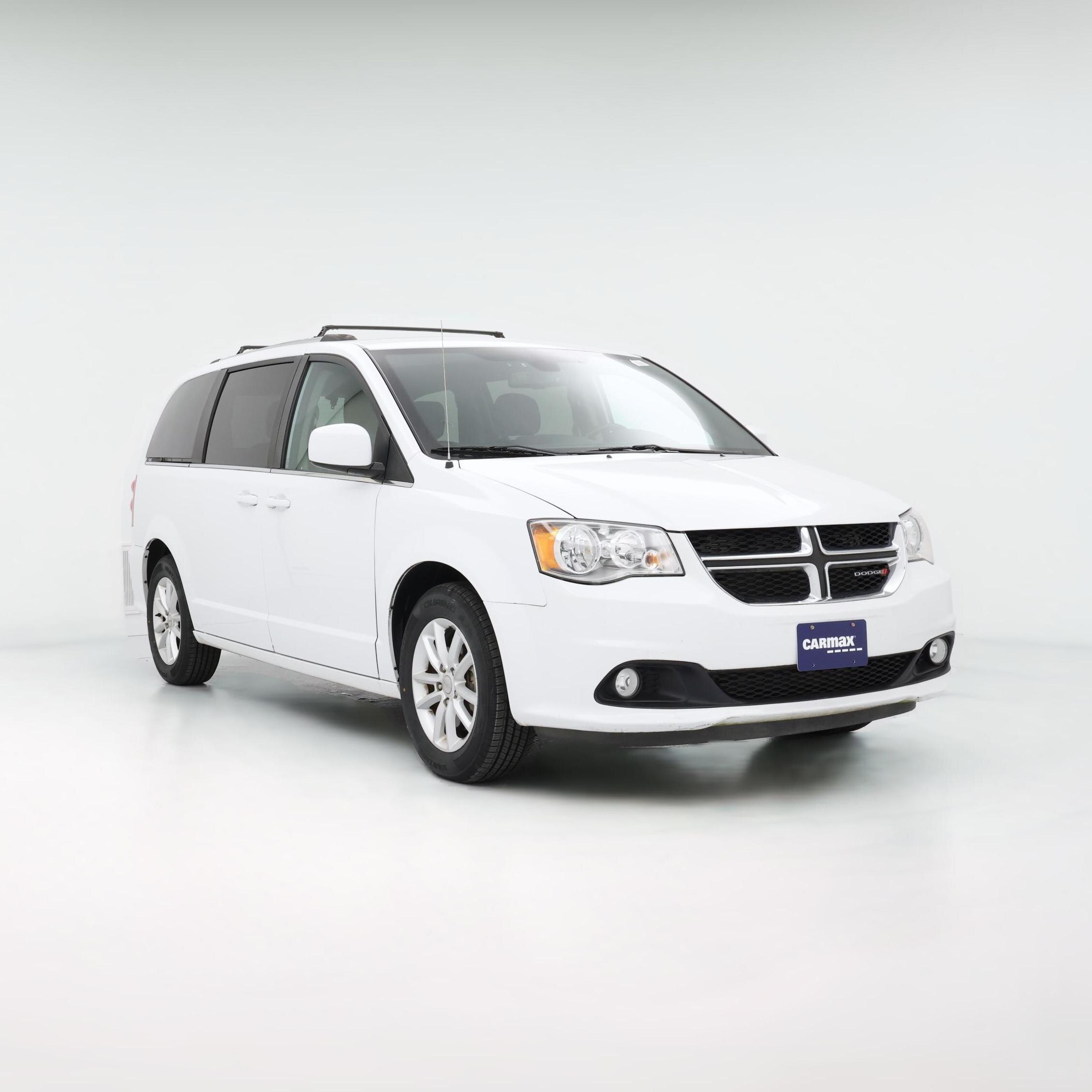 Thumbnail: 2018 Dodge Grand Caravan - 1