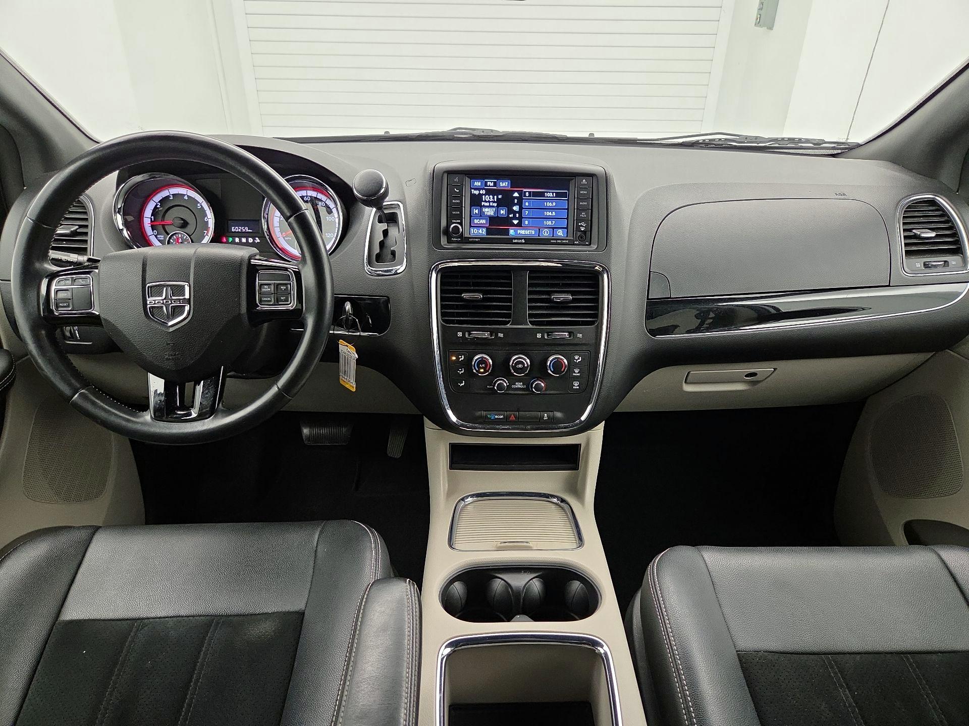 Thumbnail: 2018 Dodge Grand Caravan - 9