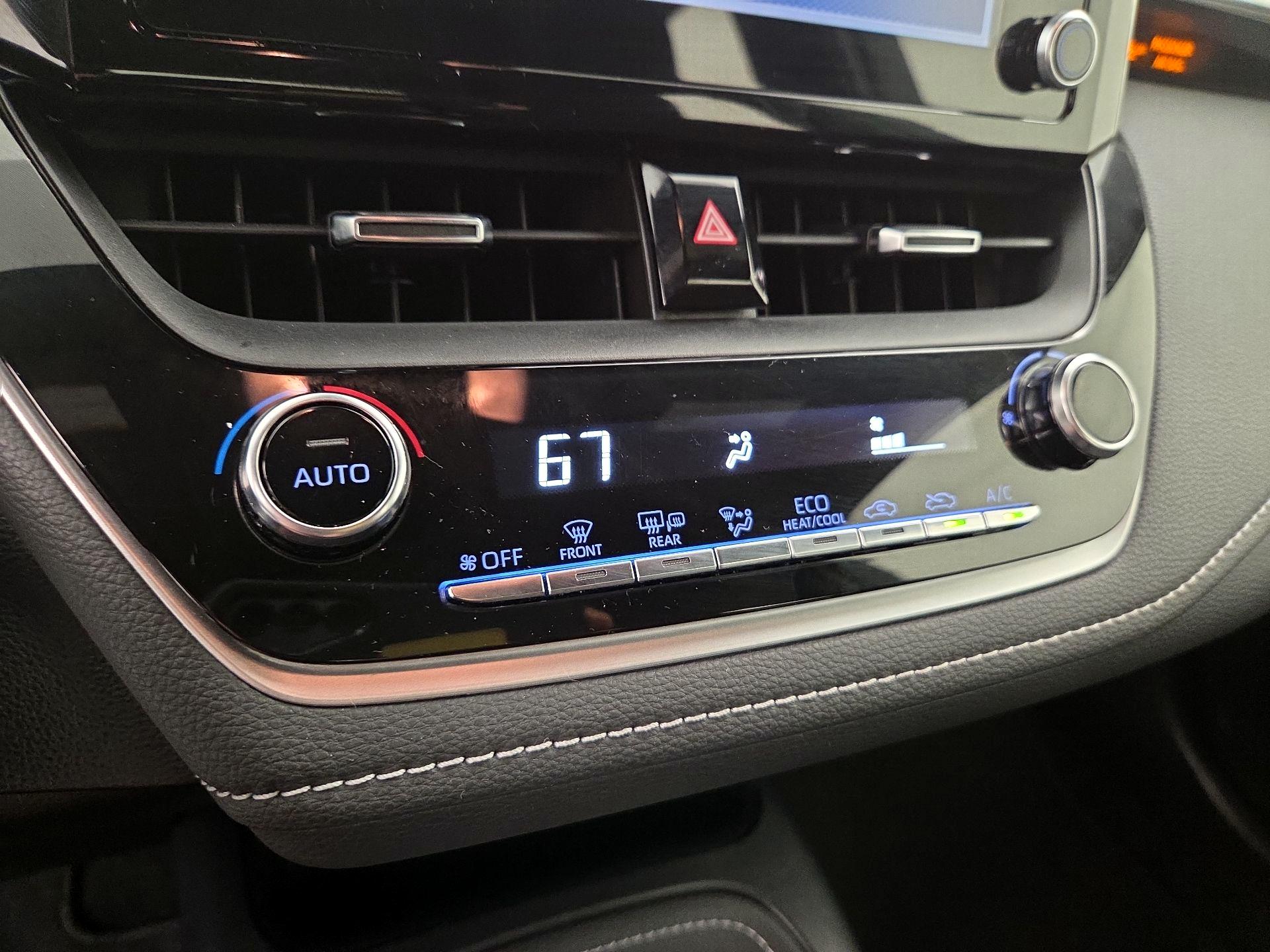 Thumbnail: 2019 Toyota Corolla - 16