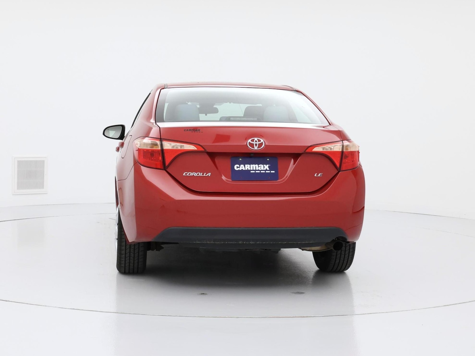 2017 Toyota Corolla LE - Photo 7