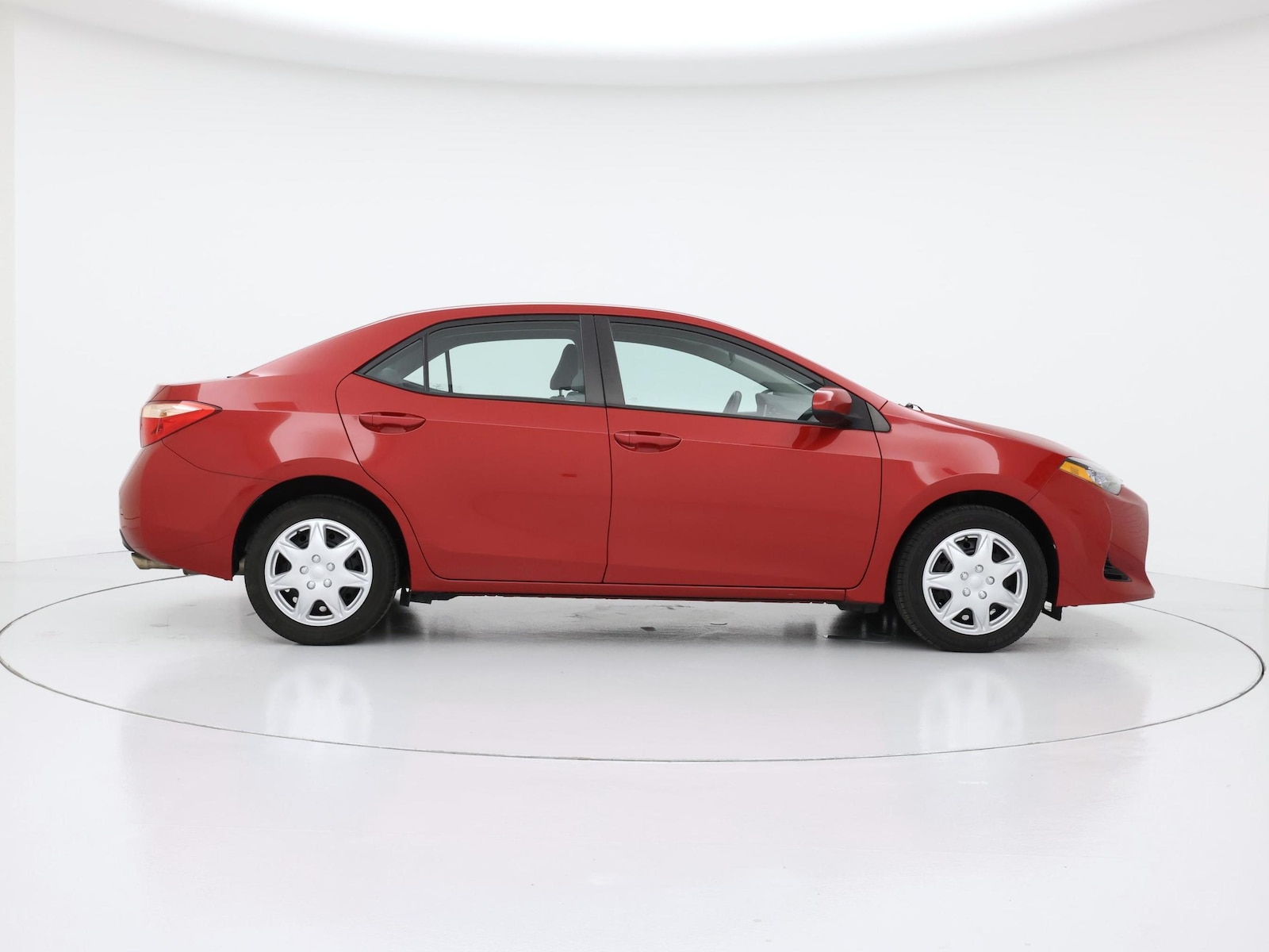 2017 Toyota Corolla LE - Photo 8