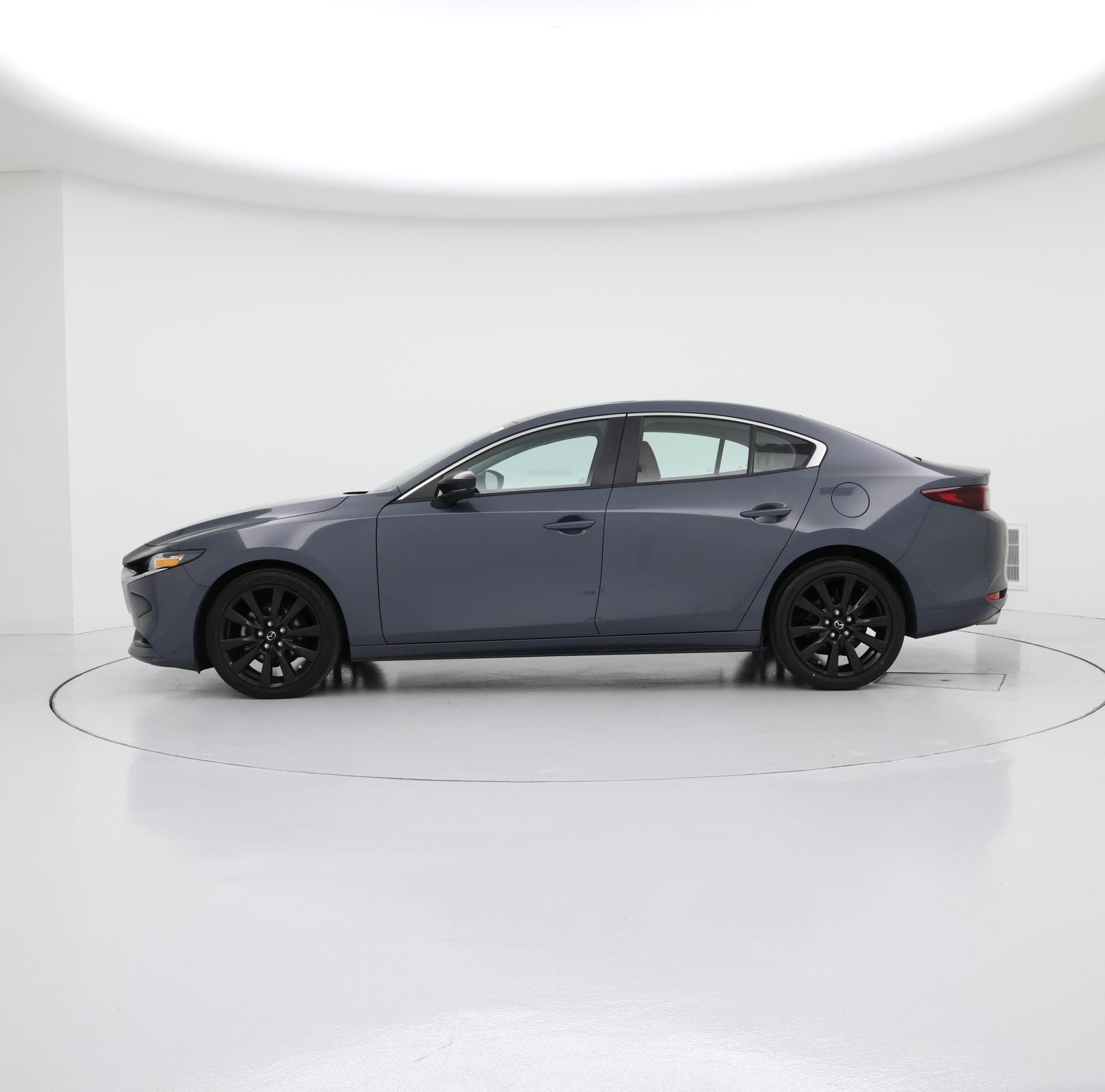 Thumbnail: 2022 Mazda Mazda3 - 3