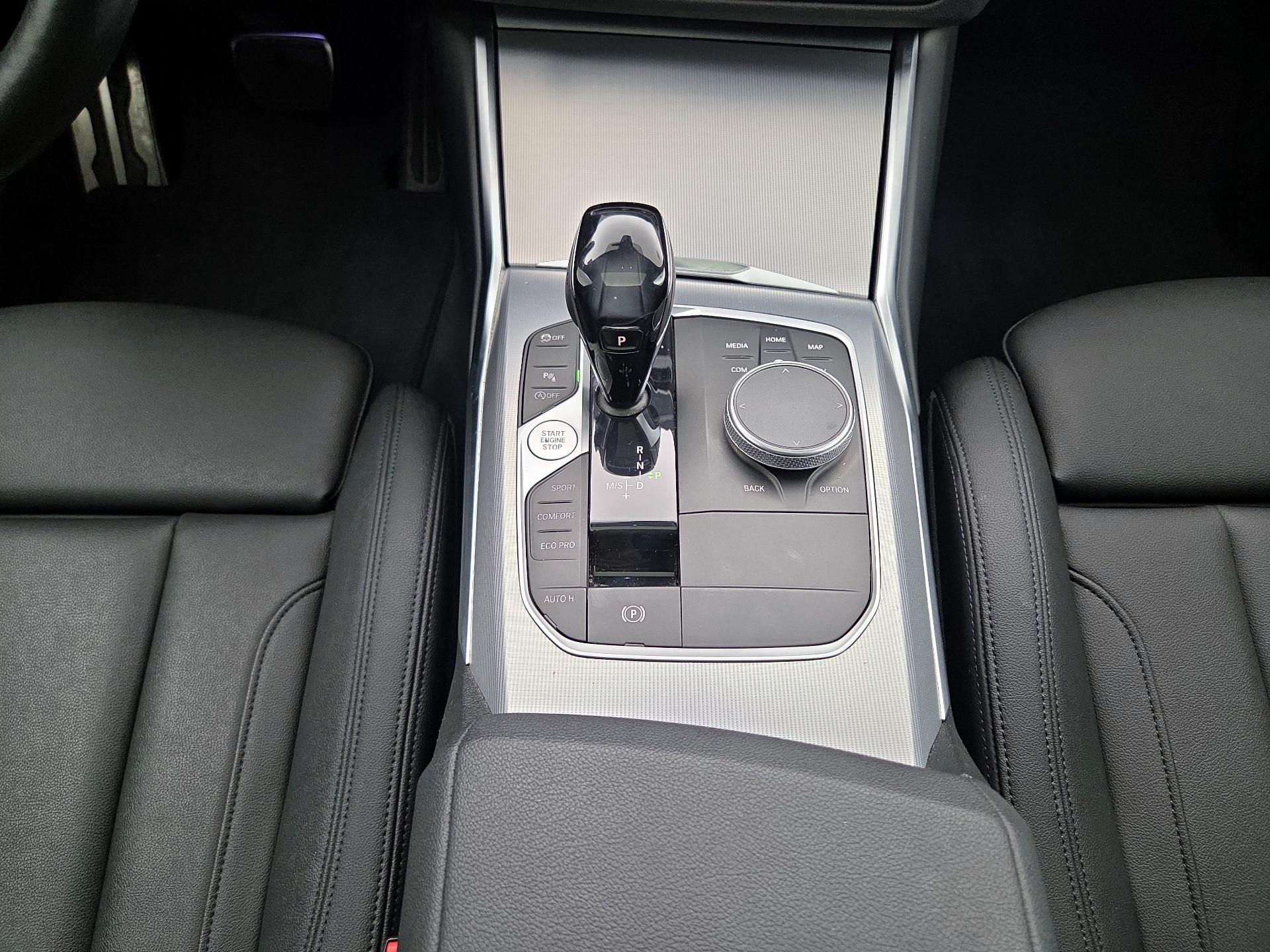 Thumbnail: 2021 BMW 3 Series - 18