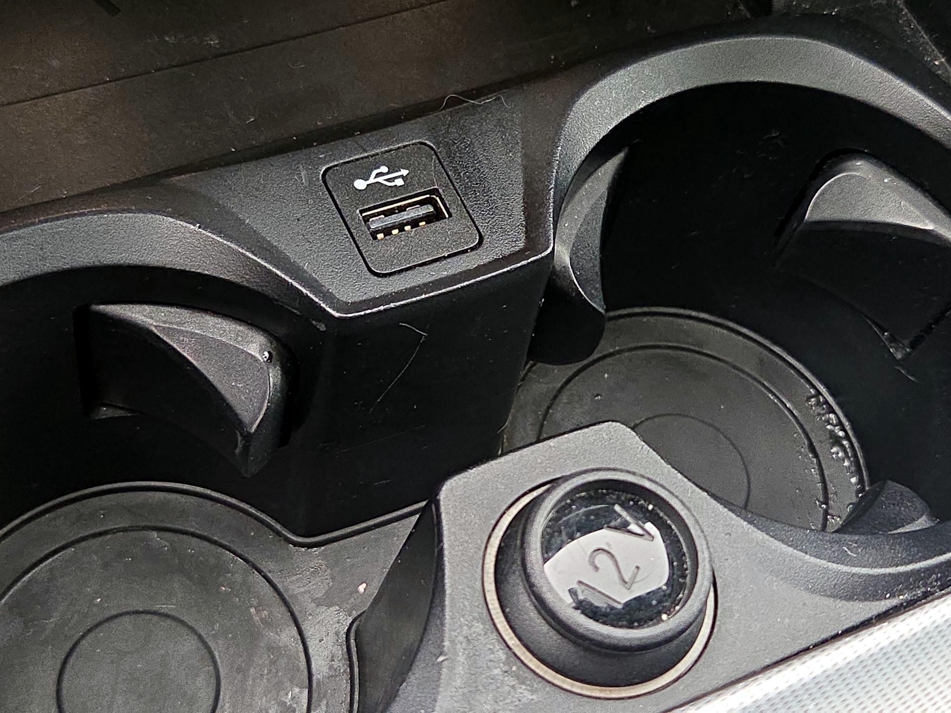 Thumbnail: 2021 BMW 3 Series - 19