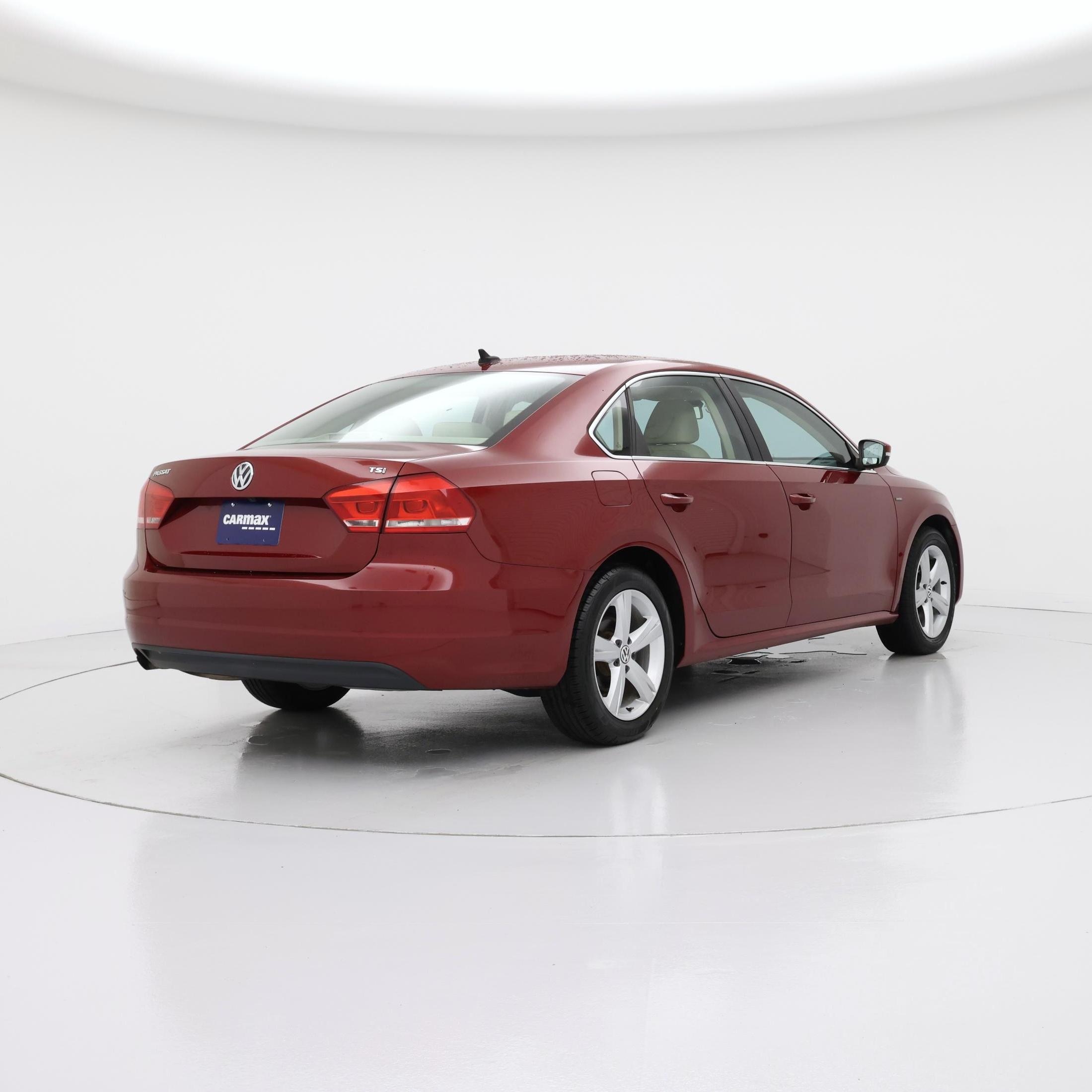 Thumbnail: 2015 Volkswagen Passat - 8