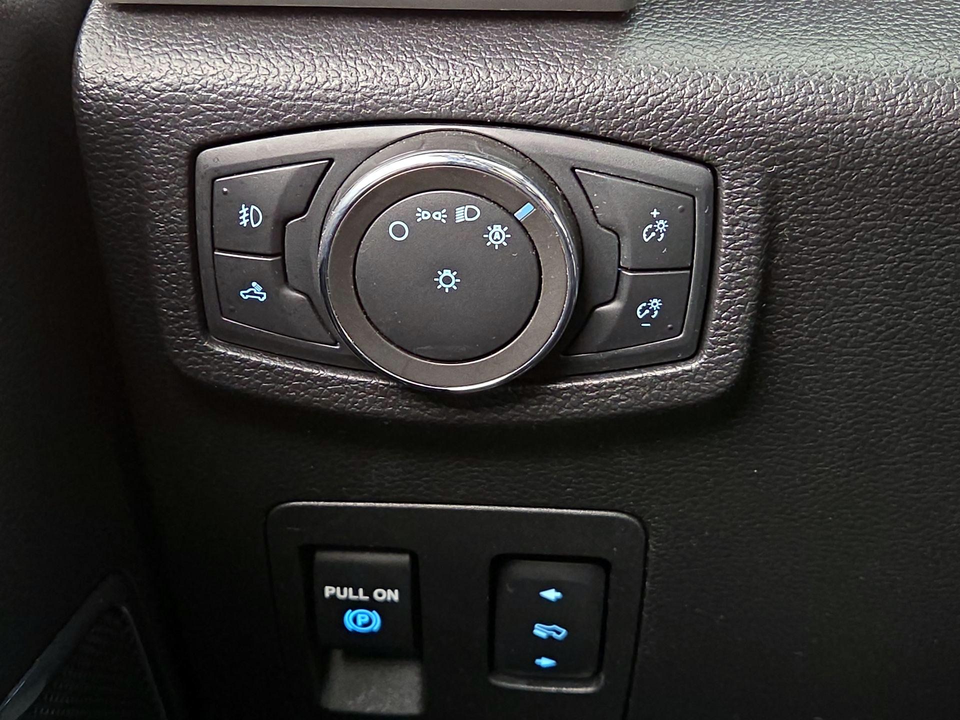 Thumbnail: 2020 Ford F-150 - 13
