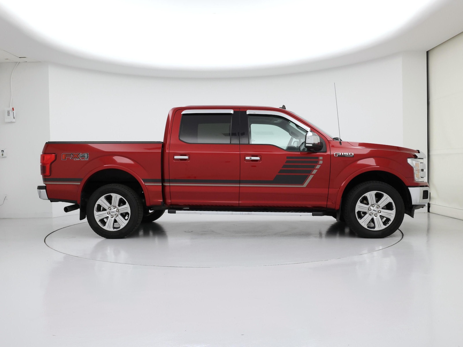 2020 Ford F-150 Lariat - Photo 8