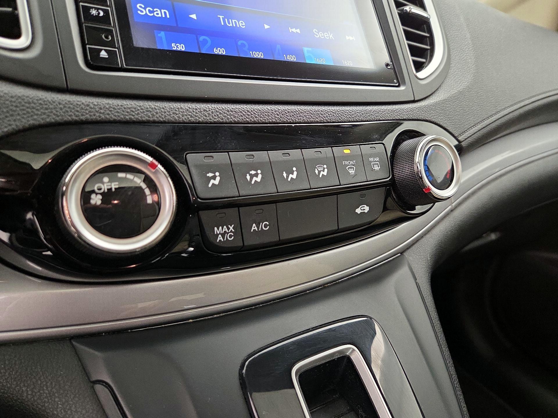 Thumbnail: 2015 Honda CR-V - 16