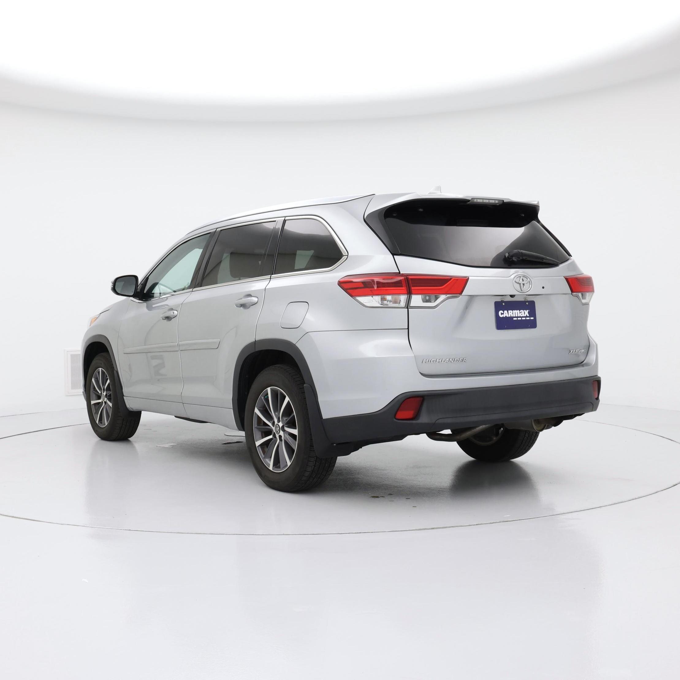Thumbnail: 2018 Toyota Highlander - 2