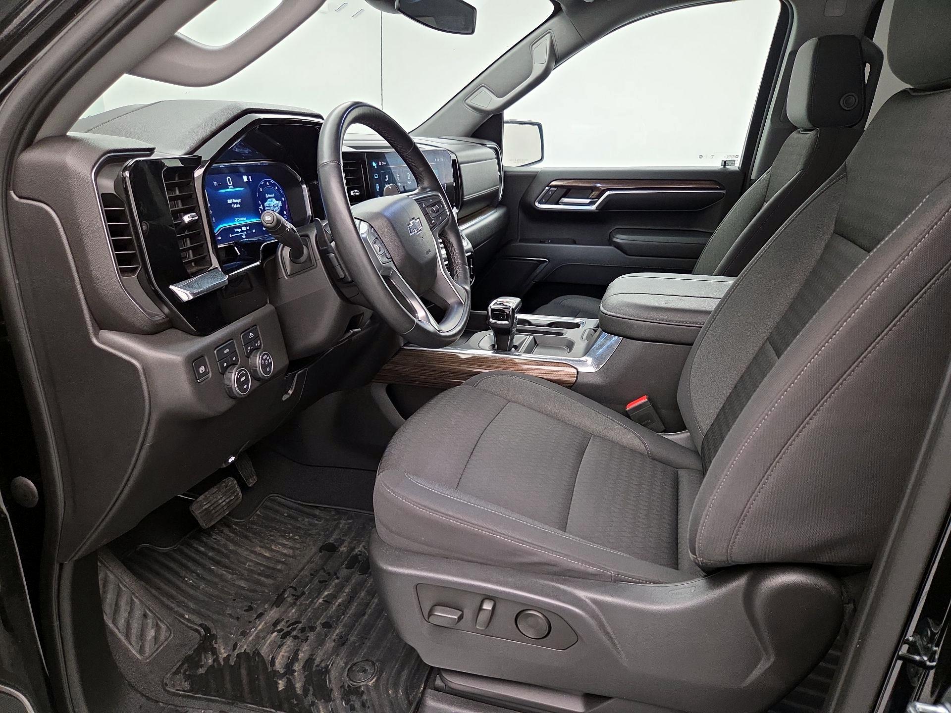 Thumbnail: 2023 Chevrolet Silverado 1500 - 11