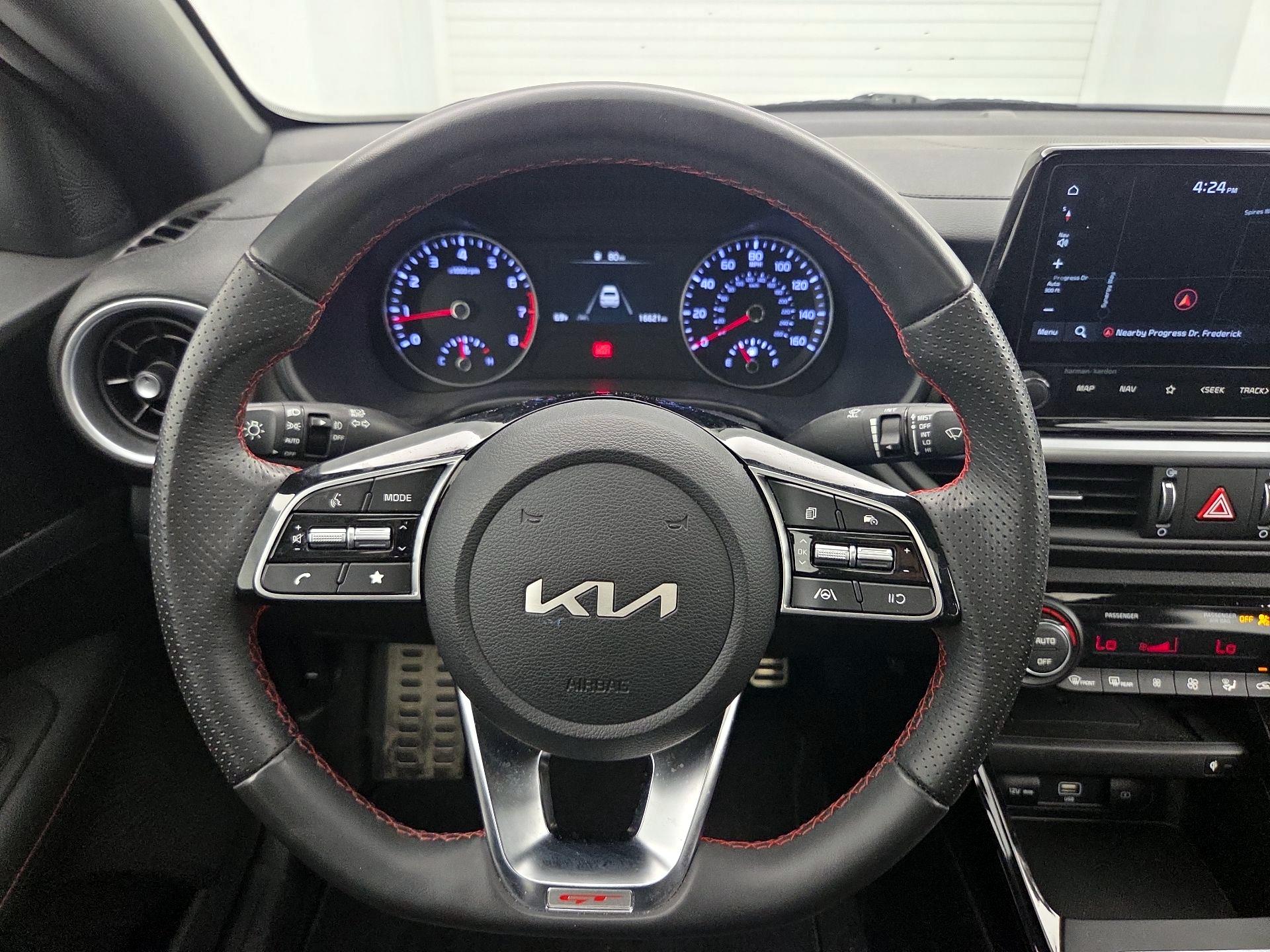 Thumbnail: 2024 Kia Forte - 10