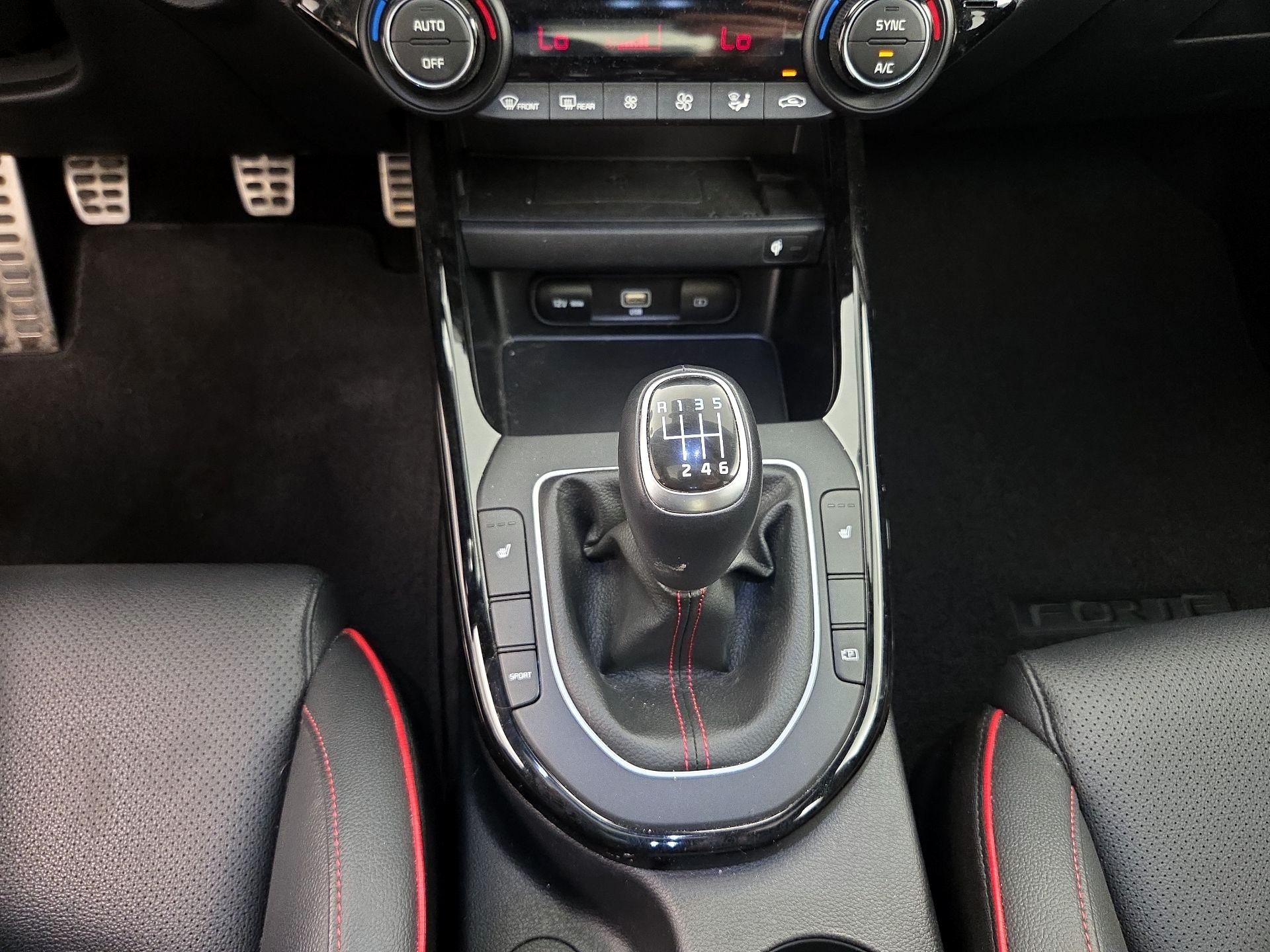 Thumbnail: 2024 Kia Forte - 18