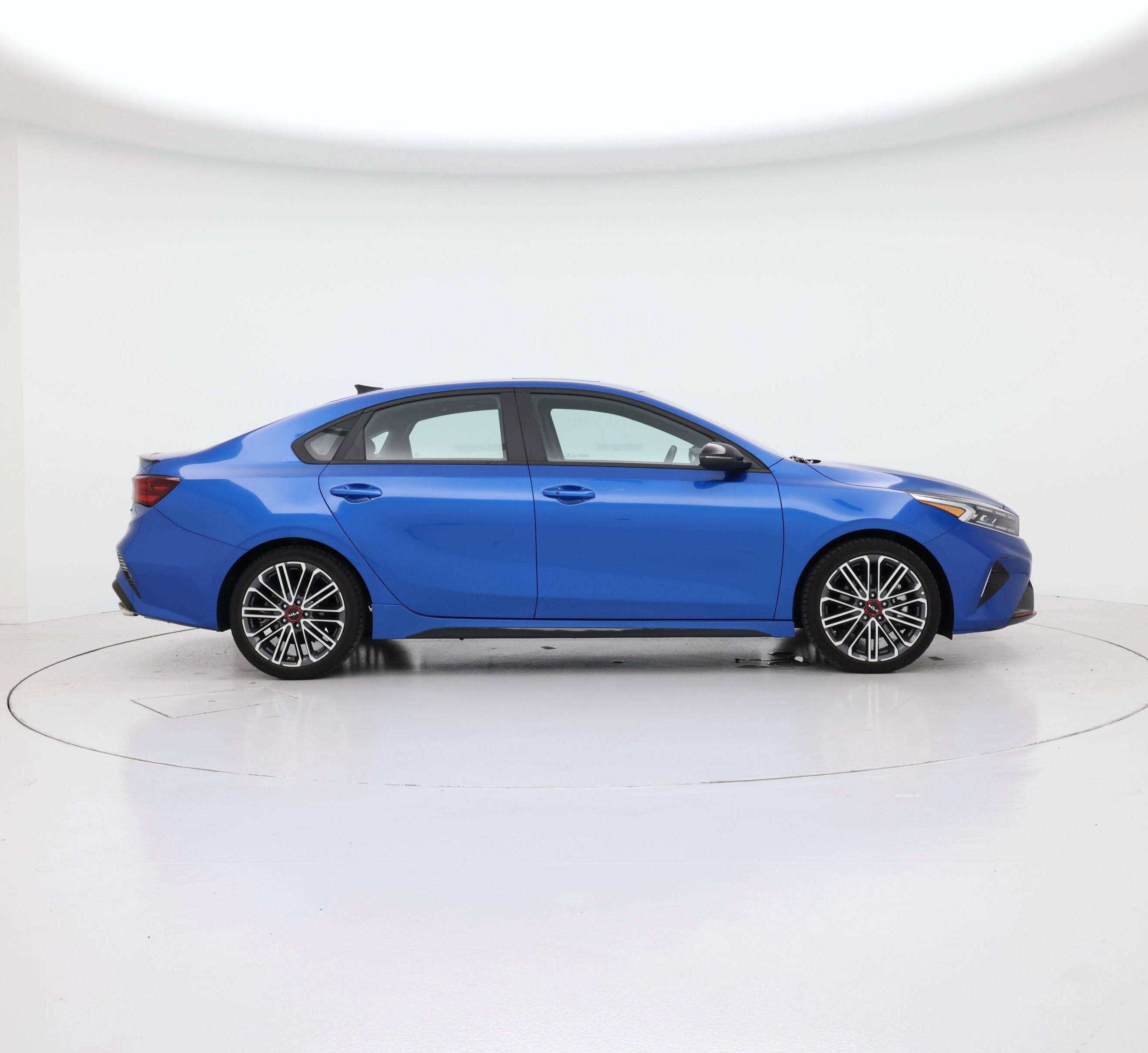 Thumbnail: 2024 Kia Forte - 7