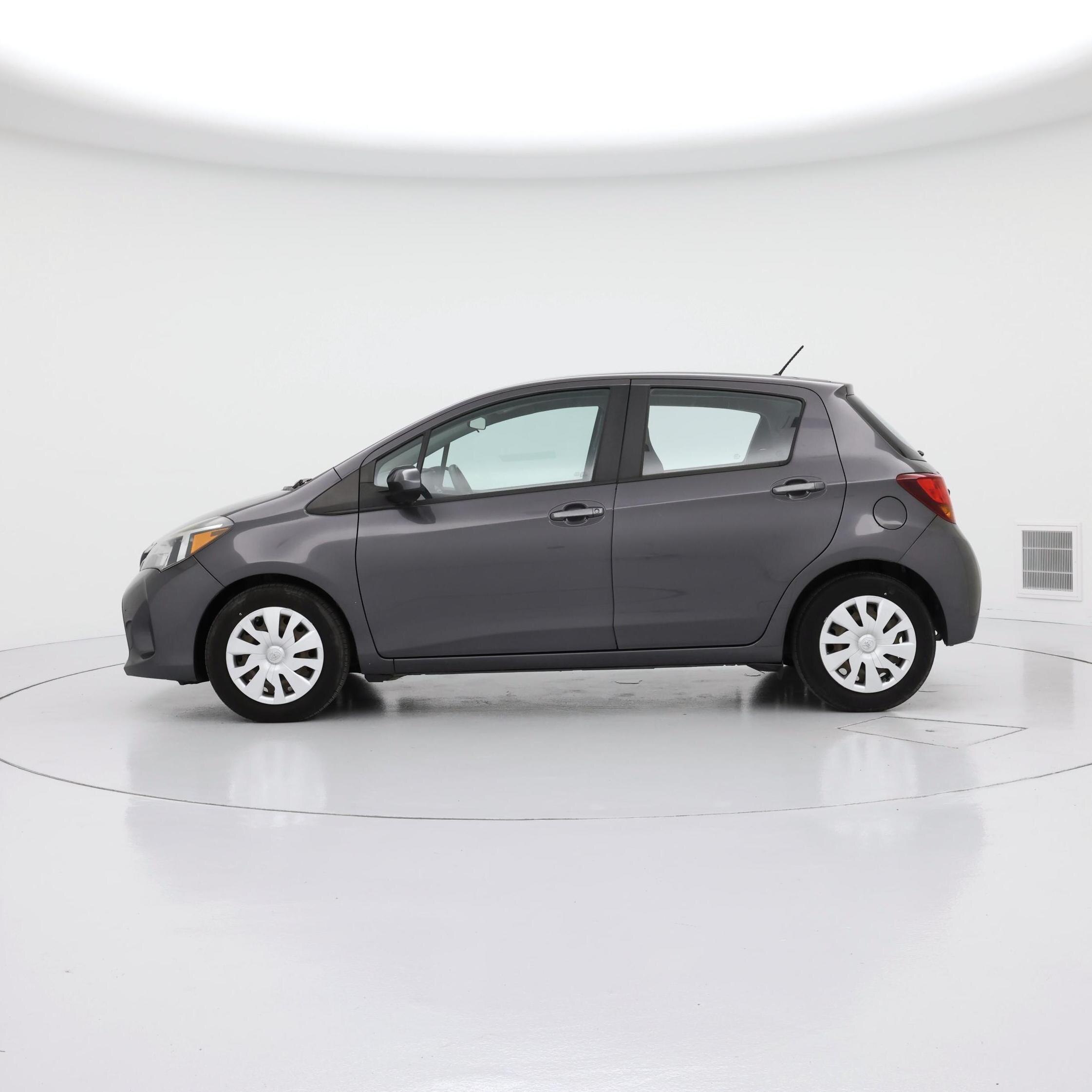 Thumbnail: 2017 Toyota Yaris - 3