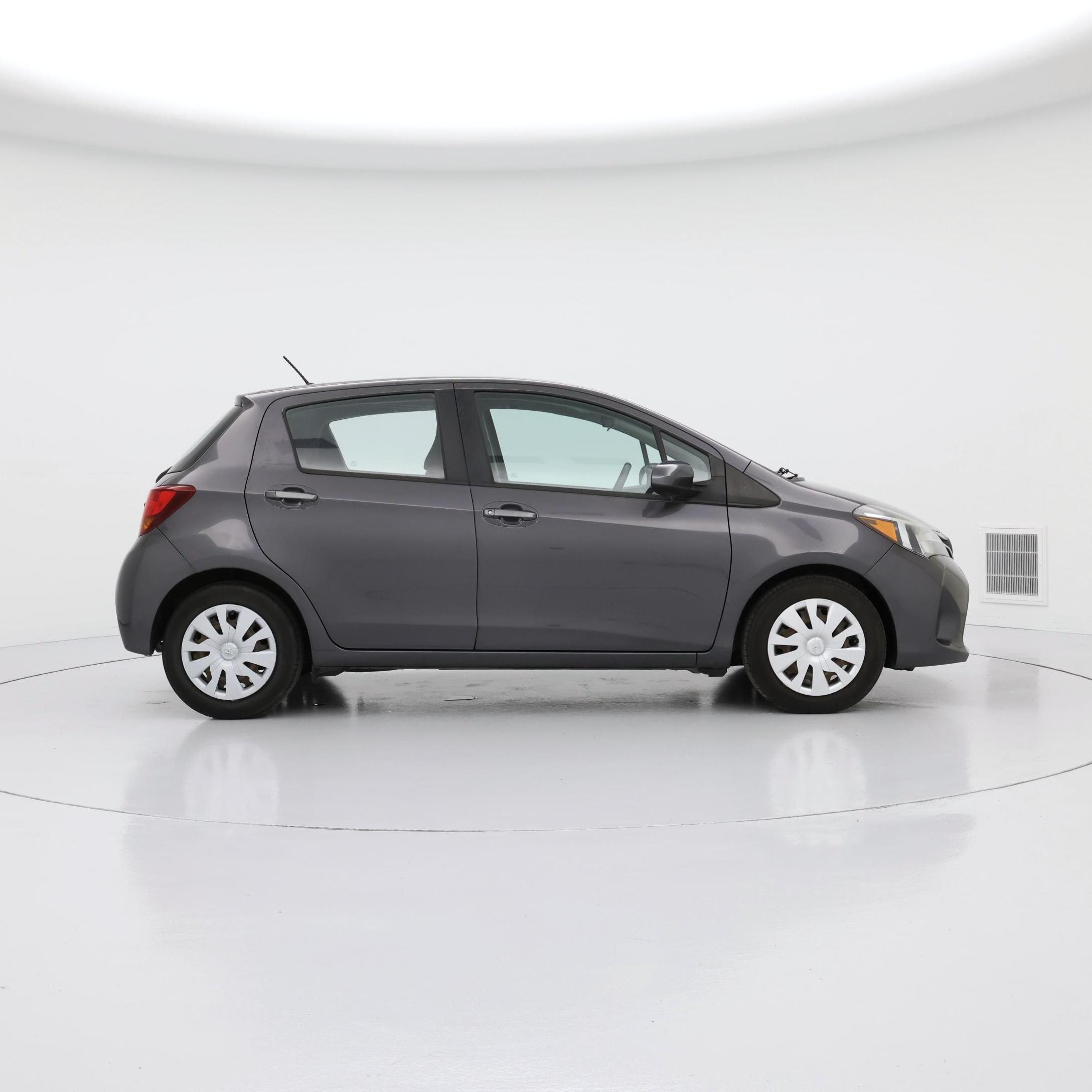 Thumbnail: 2017 Toyota Yaris - 7