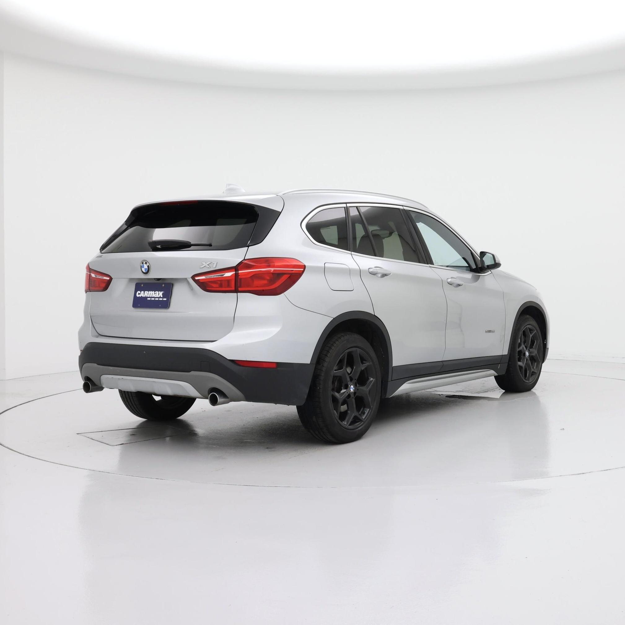 Thumbnail: 2018 BMW X1 - 8