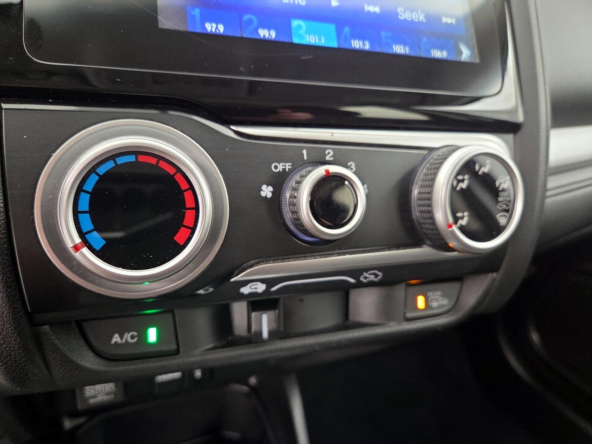 Thumbnail: 2016 Honda Fit - 16