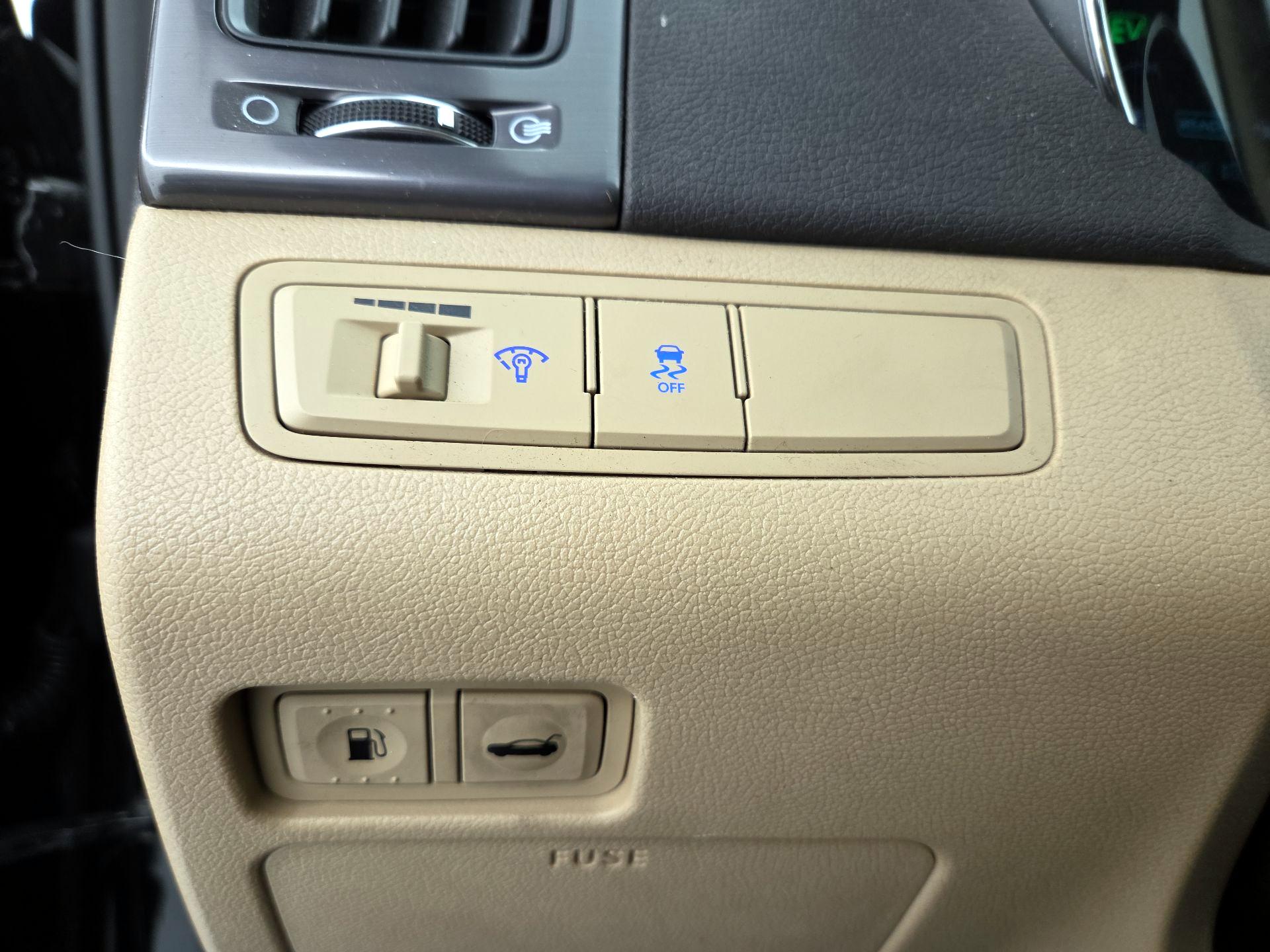 Thumbnail: 2015 Hyundai Sonata - 13