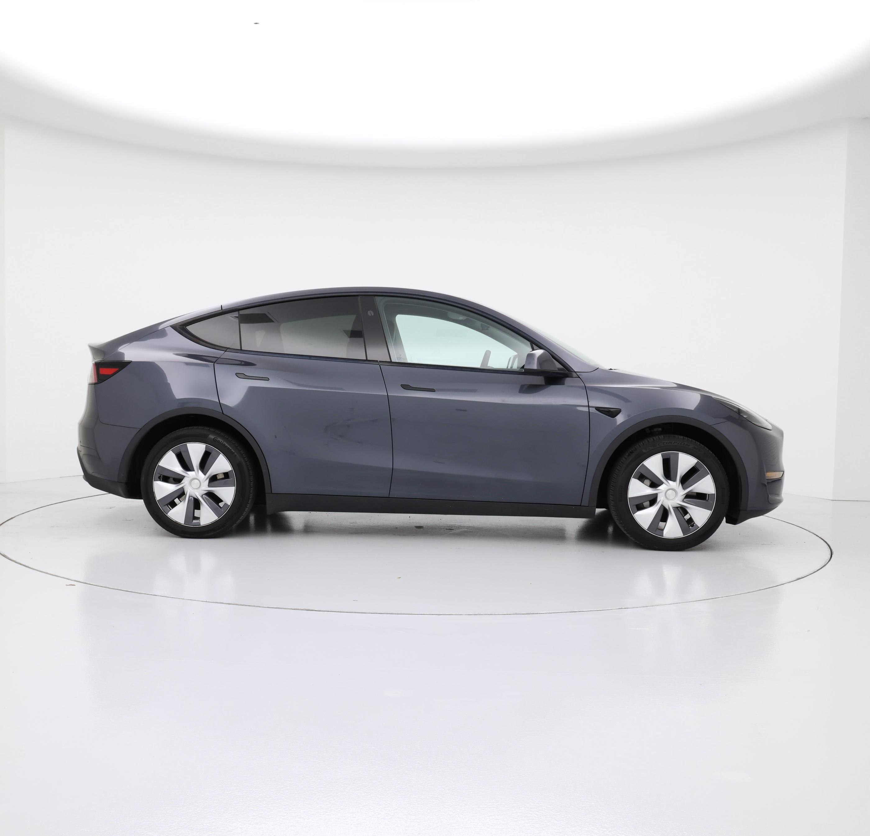 Thumbnail: 2023 Tesla Model Y - 7