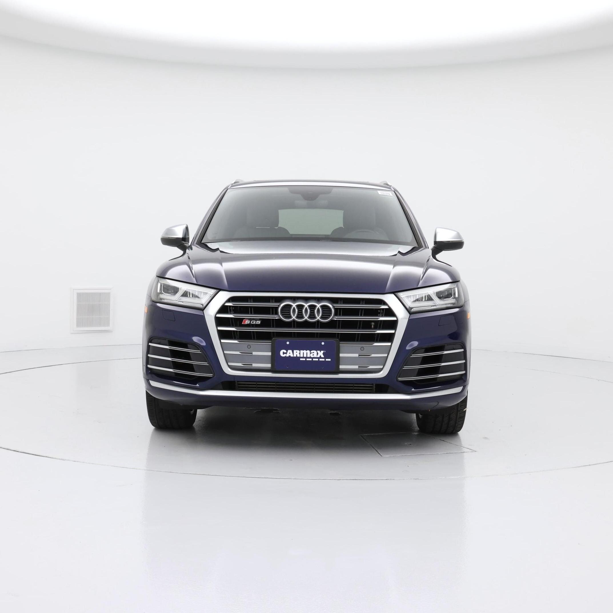 Thumbnail: 2019 Audi SQ5 - 5