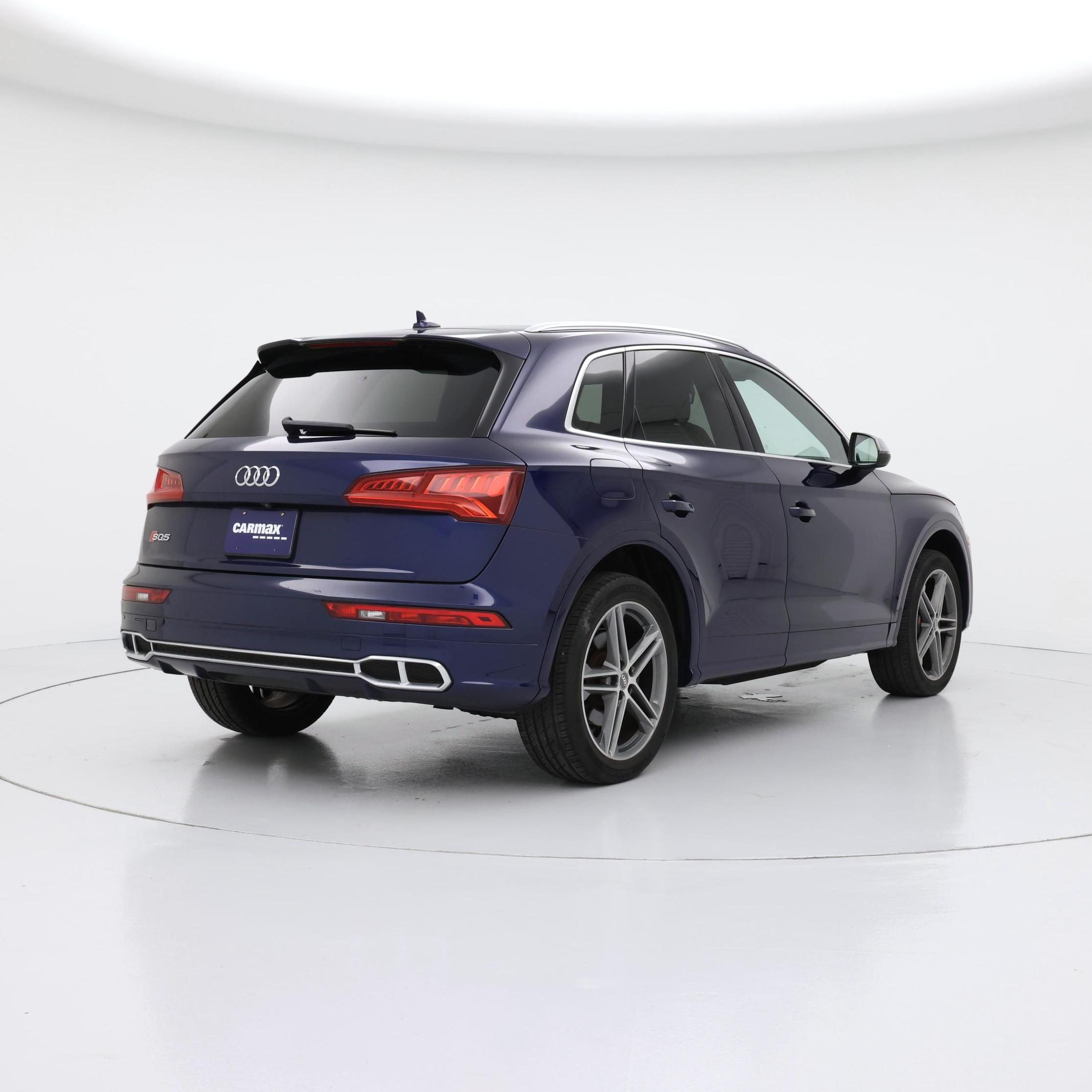 Thumbnail: 2019 Audi SQ5 - 8