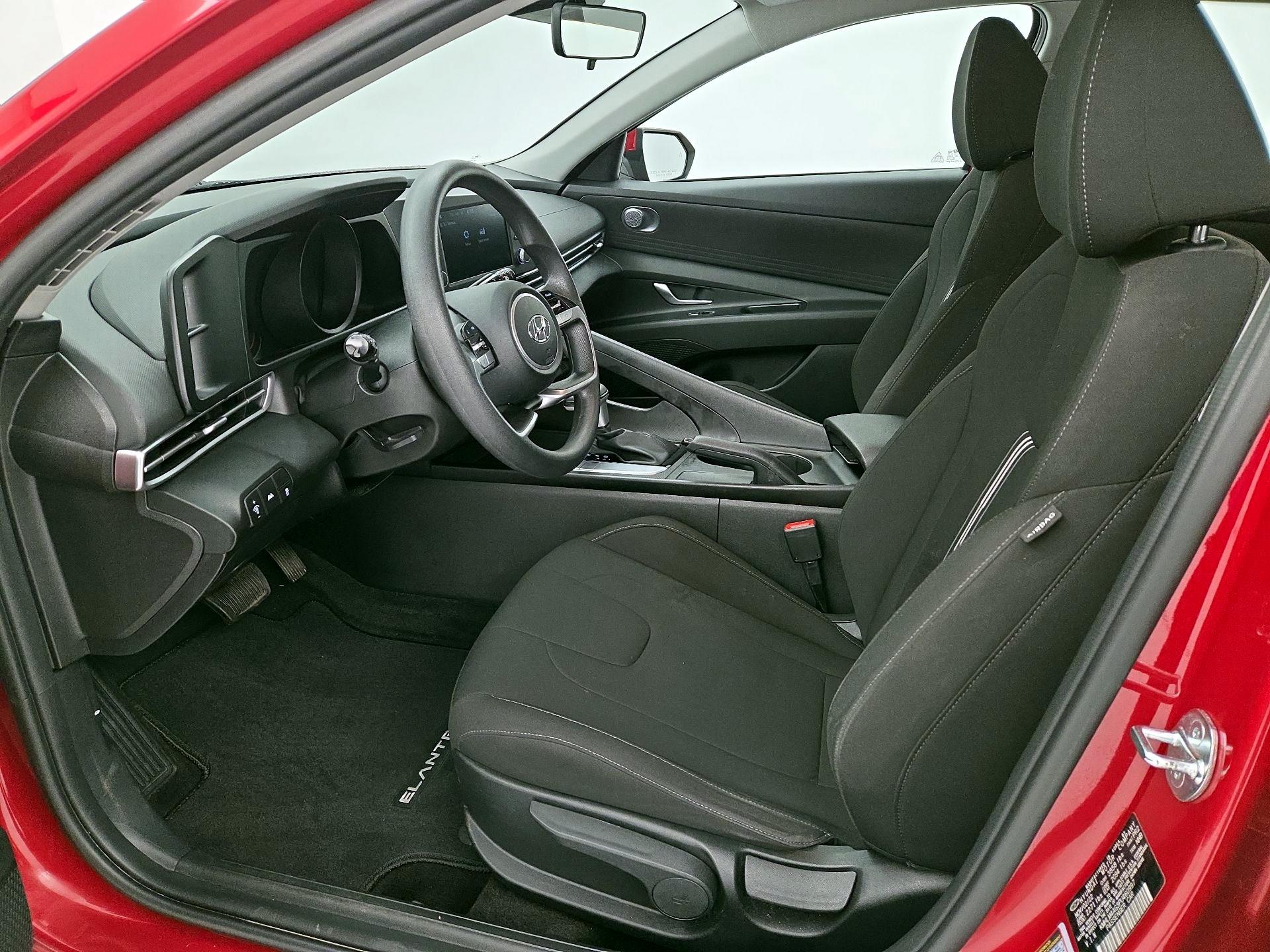 Thumbnail: 2023 Hyundai Elantra - 11