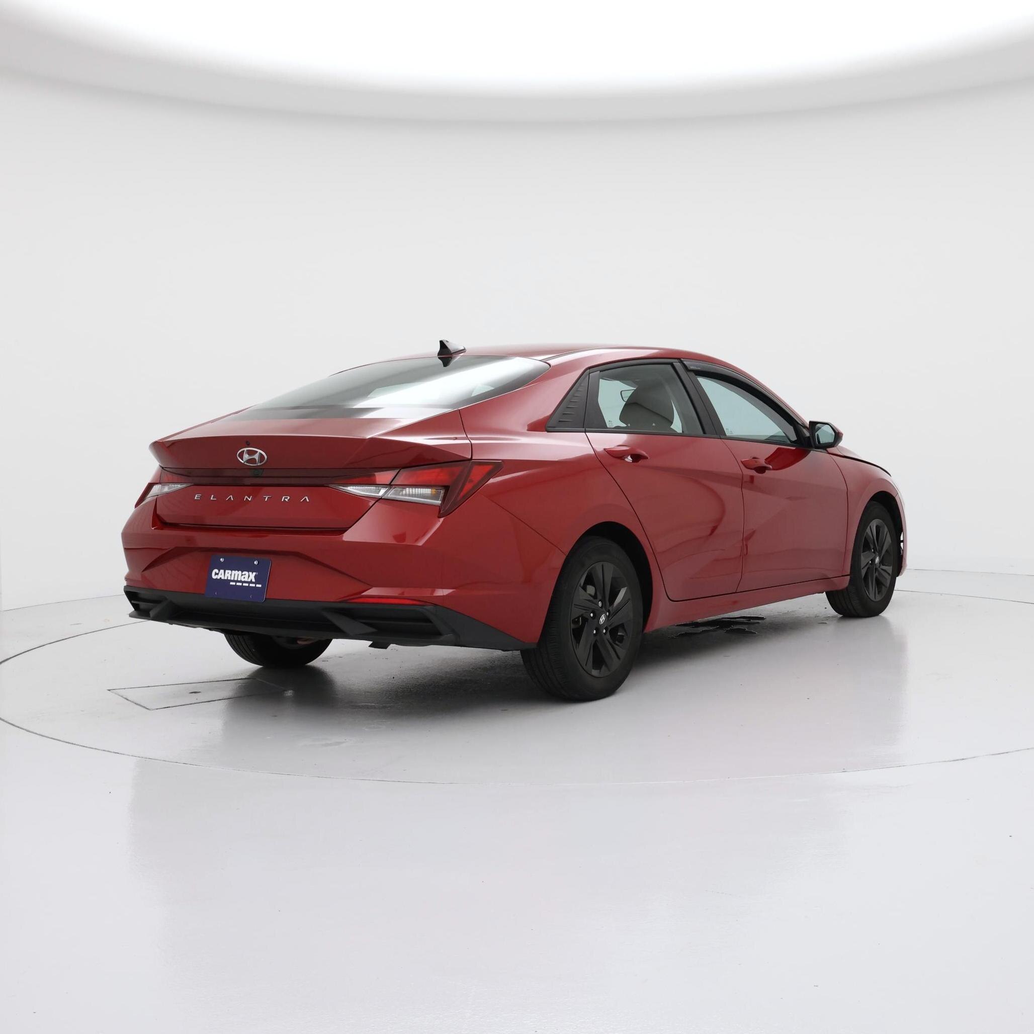 Thumbnail: 2023 Hyundai Elantra - 8